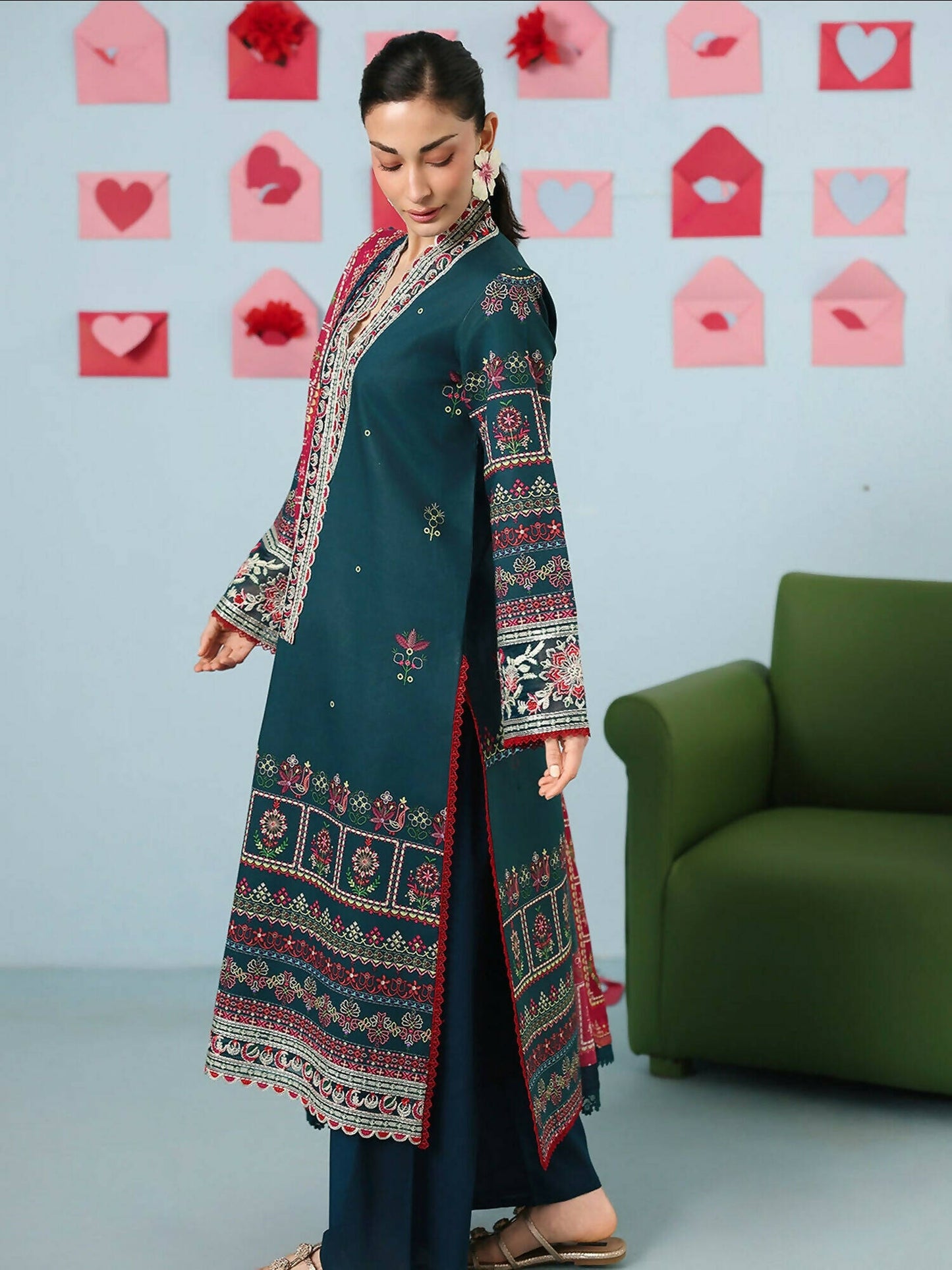 Mahnur Anaya Summer Vol 2 Lawn Embroidered Unstitched 3-Piece Suit-AN-2-09