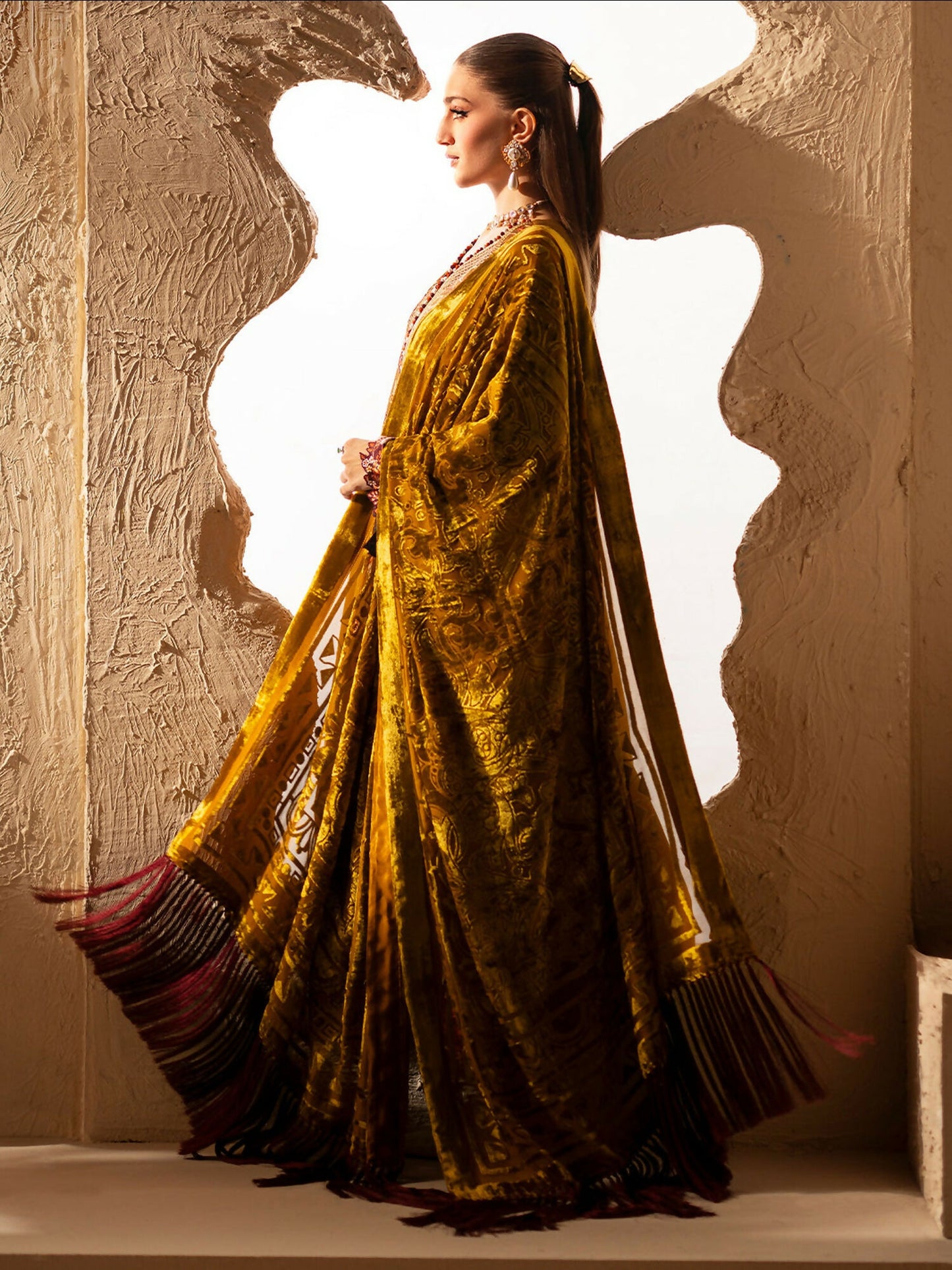 Binilyas Saqqara Kotrai Embroidered Unstitched 3-Piece Suit-163-A