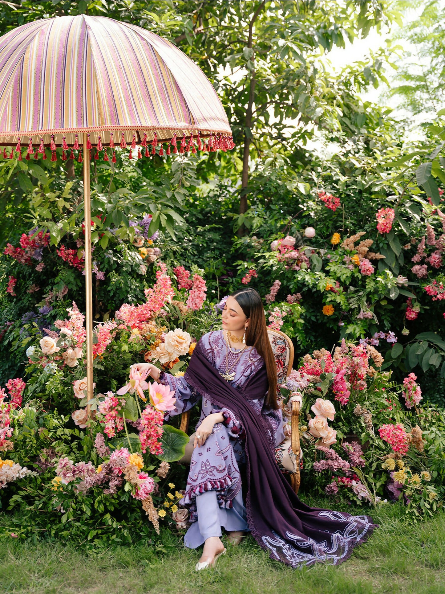 Mahnur Secret Garden Karandi Embroidered Stitched 3-Piece Suit–SG-003