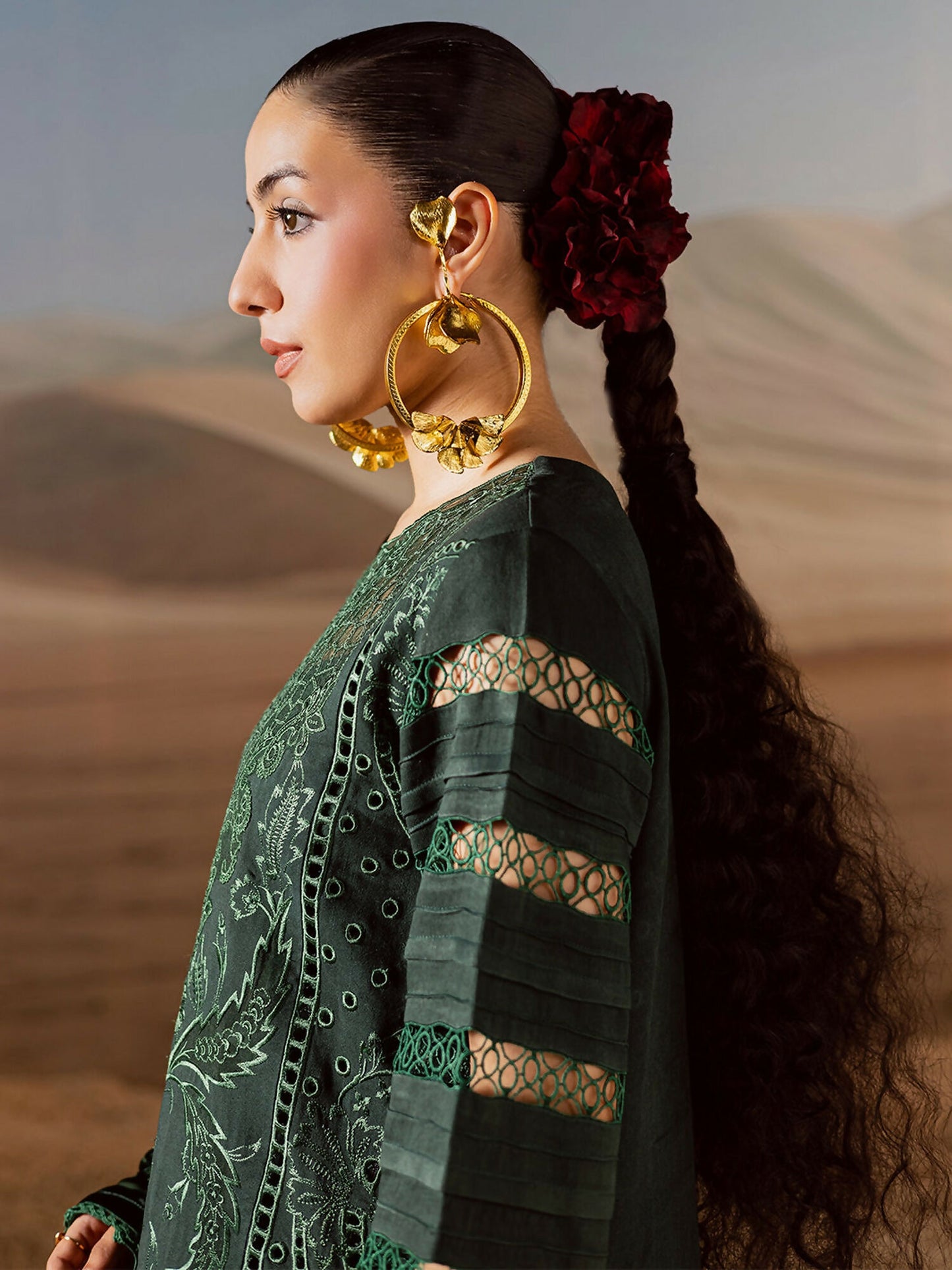 Mahnur Amelia Kotrai Embroidered Stitched 3-Piece Suit–CK-009
