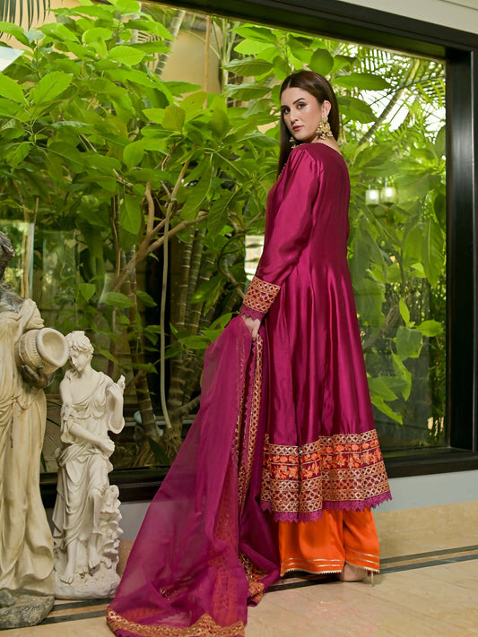 Farooq Hameed Studio Glass Silk Embroidered Stitched 3-Piece Suit-Nyra