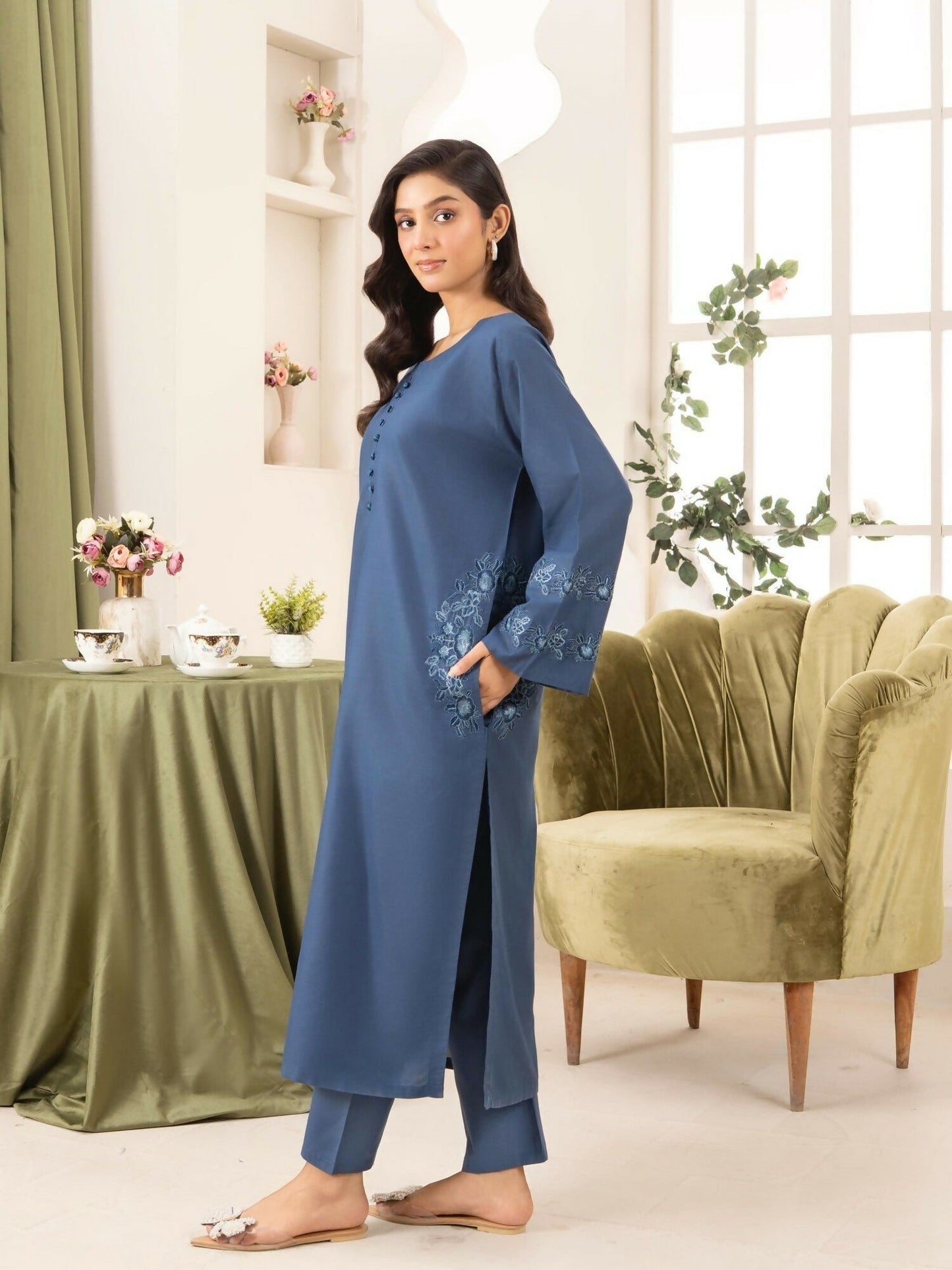 Stylish Collection Aaraish Cotton Embroidered Stitched 2-Piece Suit-Chic Pocket