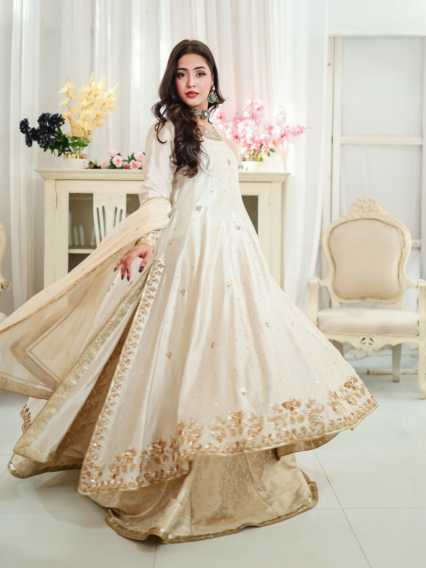 Farooq Hameed Studio Wedding Festive'25 Glass Silk Embroidered Stitched 3-Piece Suit-Ayat