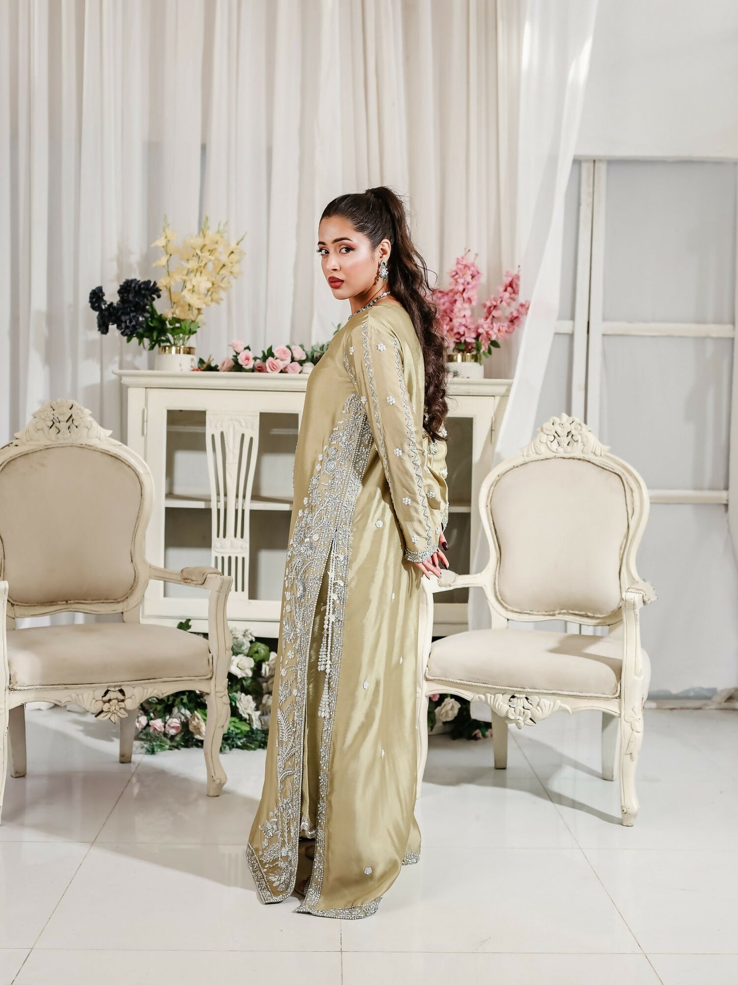 Farooq Hameed Studio Wedding Festive'25 Pure Glass Silk Embroidered Stitched 3-Piece Suit-Ismara