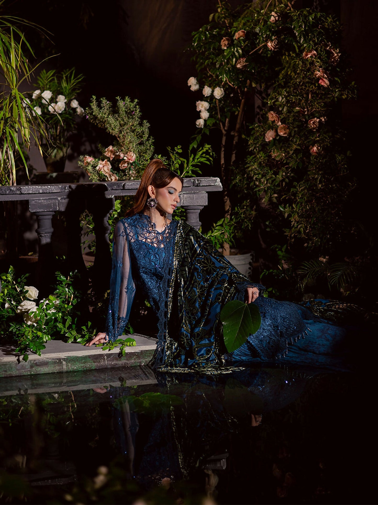 Mahnur Amelia Embroidered Stitched 3-Piece Suit–CK-008