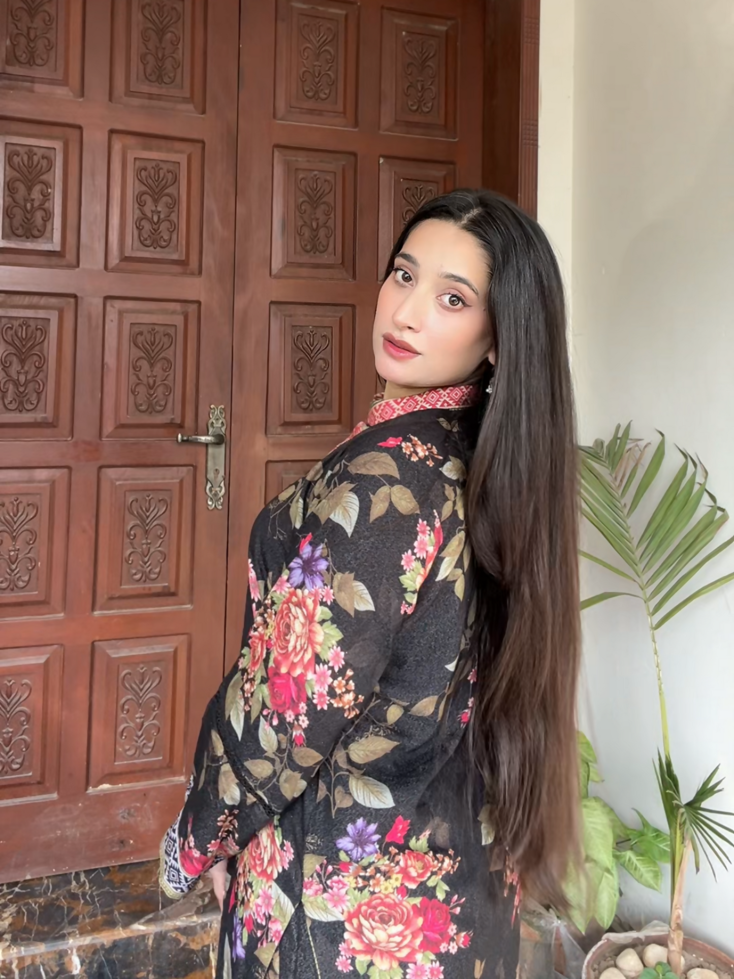 Bin Shaukat Khaddar Printed Stitched 2-Piece Suit