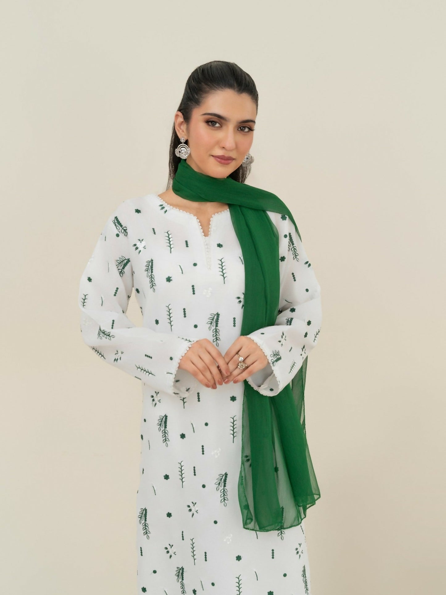 Stylish Collection Saya Pret Cotton Embroidered 3-Piece Suit-Daina