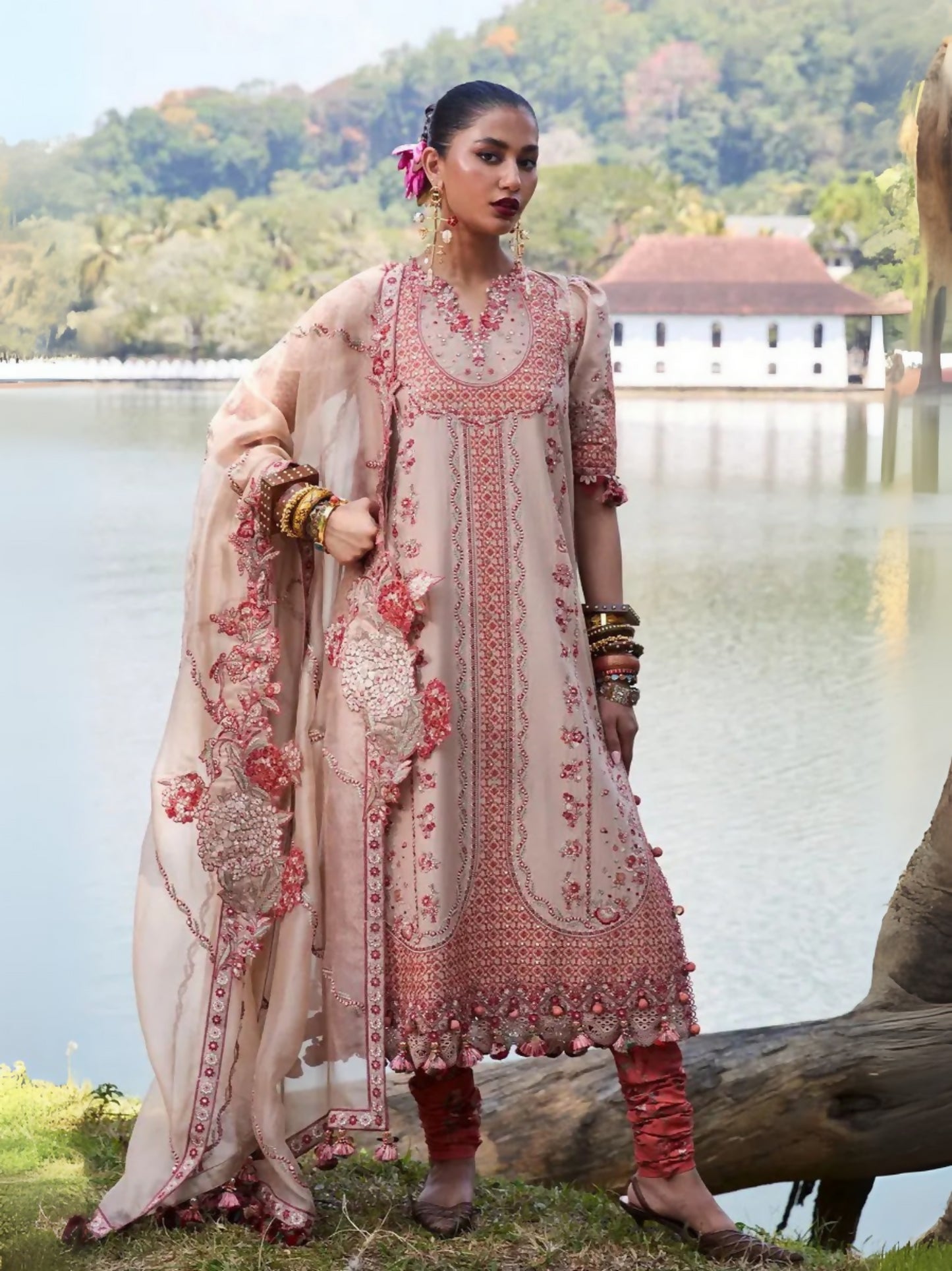 Hussain Rehar Lawn'25 Embroidered Unstitched 3-Piece Suit-Mari