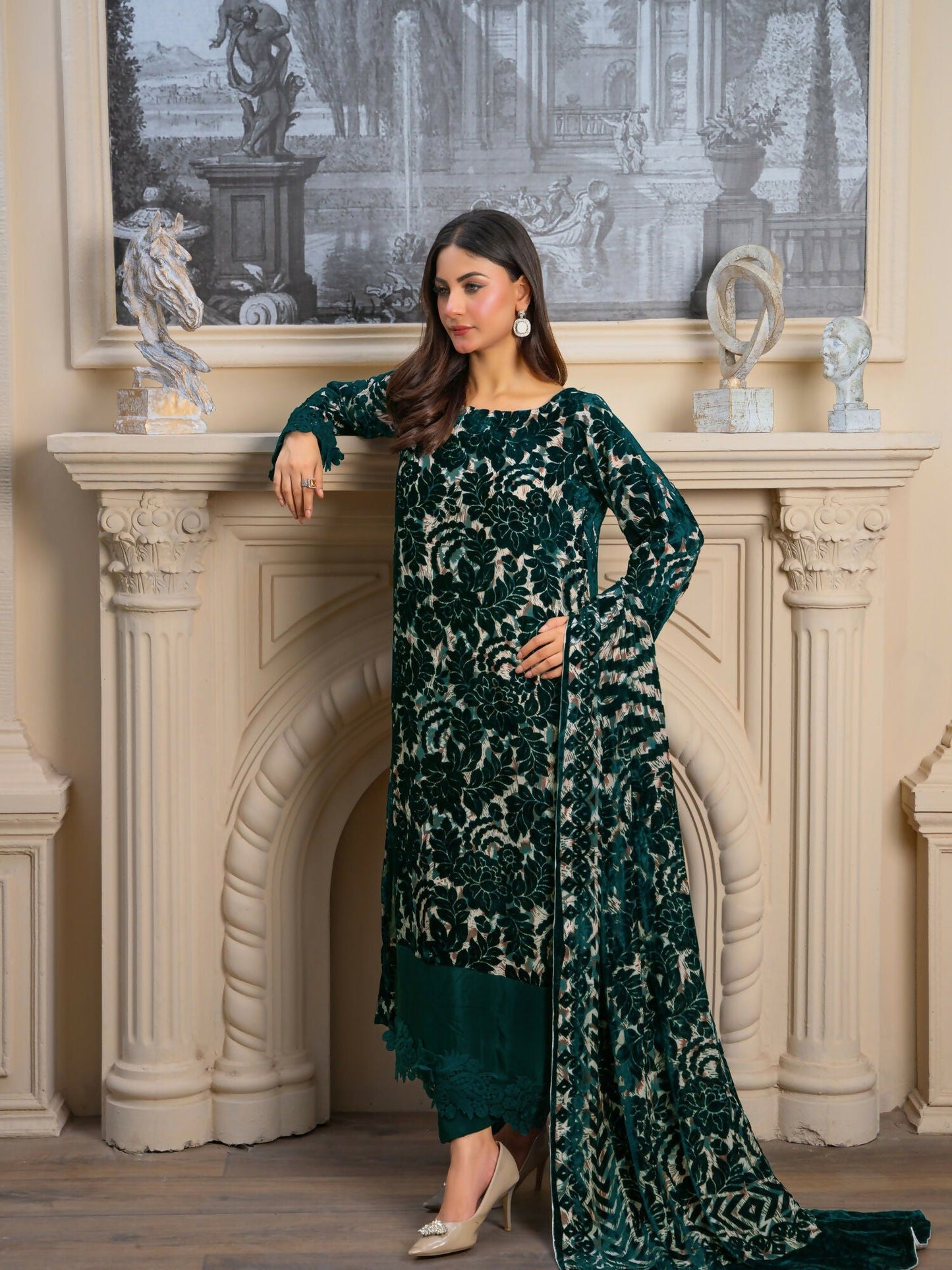 Noori Palachi Embossed Printed Unstitched 3-Piece Suit