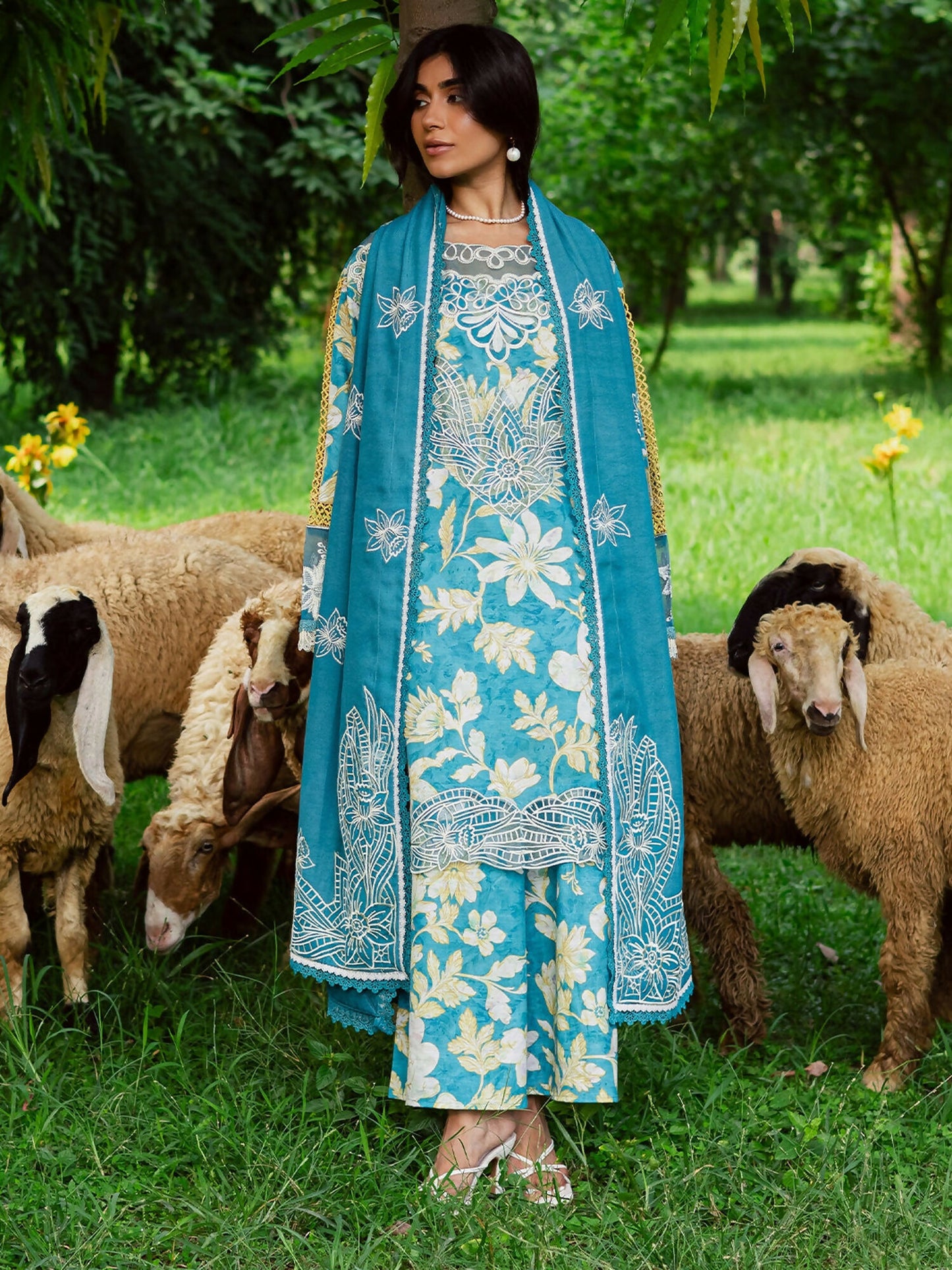 Mahnur Gardenia Khaddar Embroidered Stitched 3-Piece Suit-GR-11