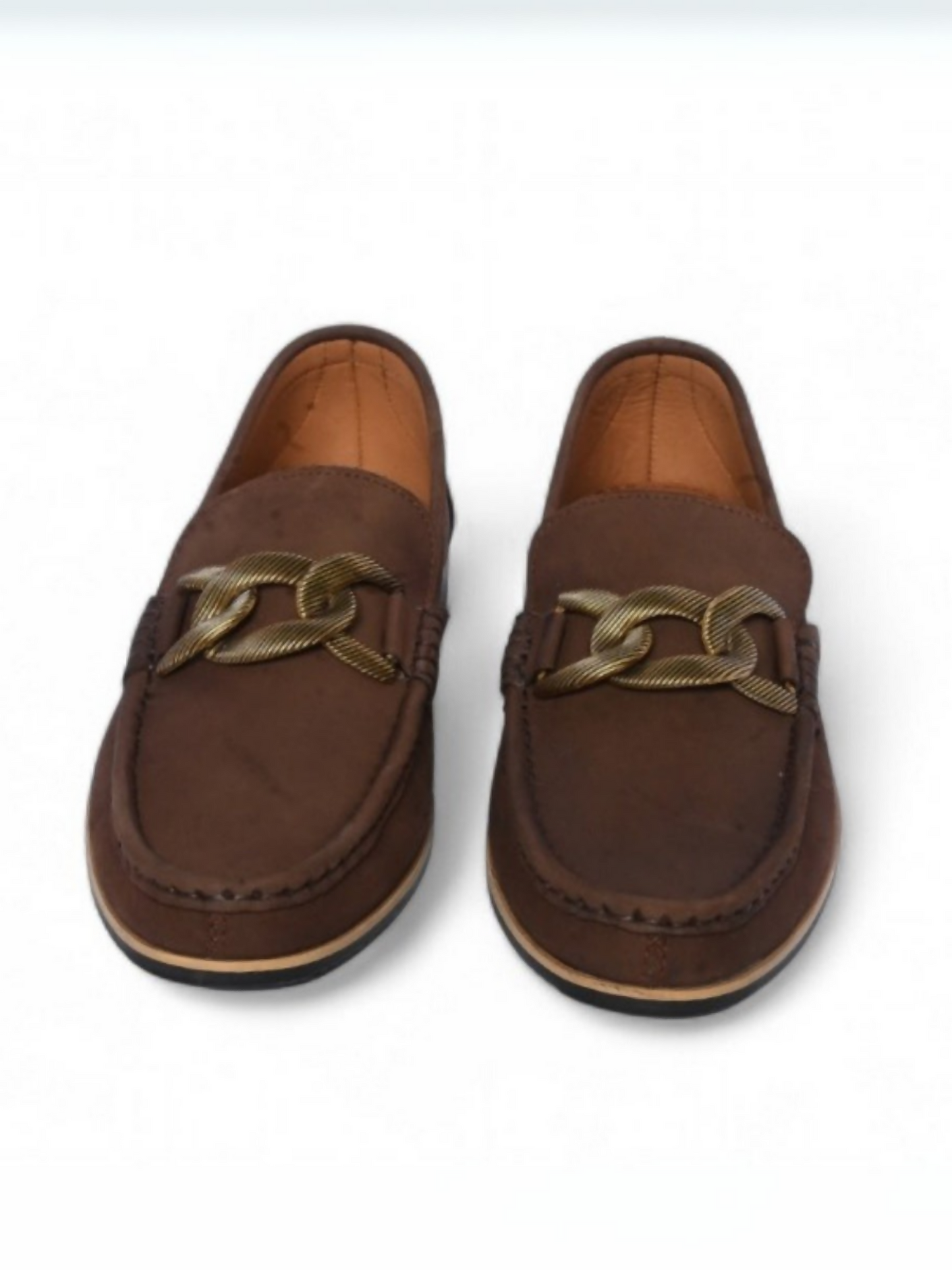 Coffee-toned cow leather casual shoes with a sleek design and rubber sole, offering lightweight comfort and versatile everyday style.