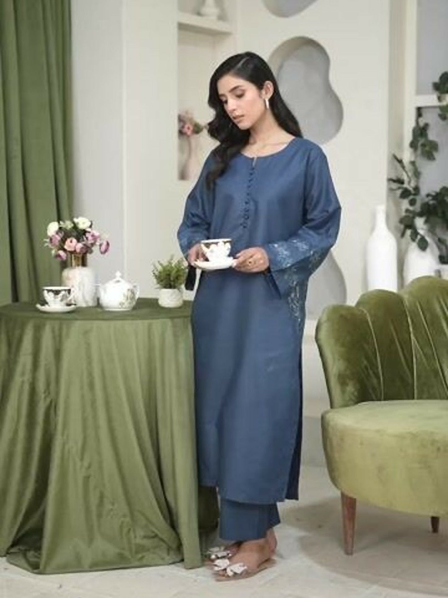 Stylish Collection Aaraish Cotton Embroidered Stitched 2-Piece Suit-Chic Pocket