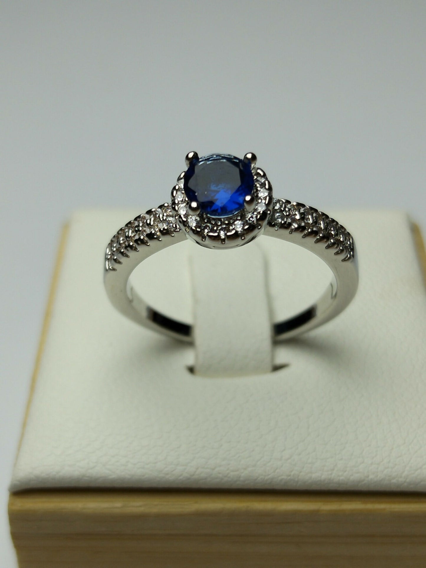 H&A Jewellery Silver Rhodium Plated Ring