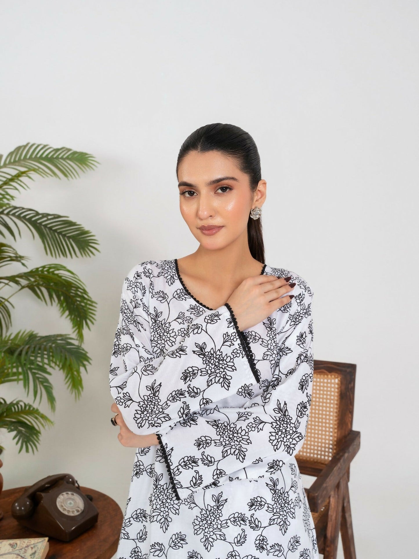 Stylish Collection Enchant Pret Linen Printed Co-Ord Set-Gulaab White