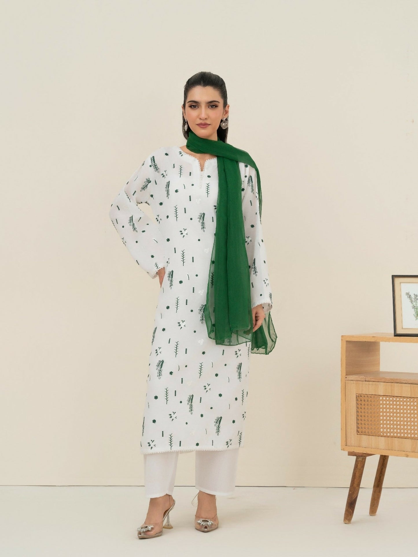 Stylish Collection Saya Pret Cotton Embroidered 3-Piece Suit-Daina