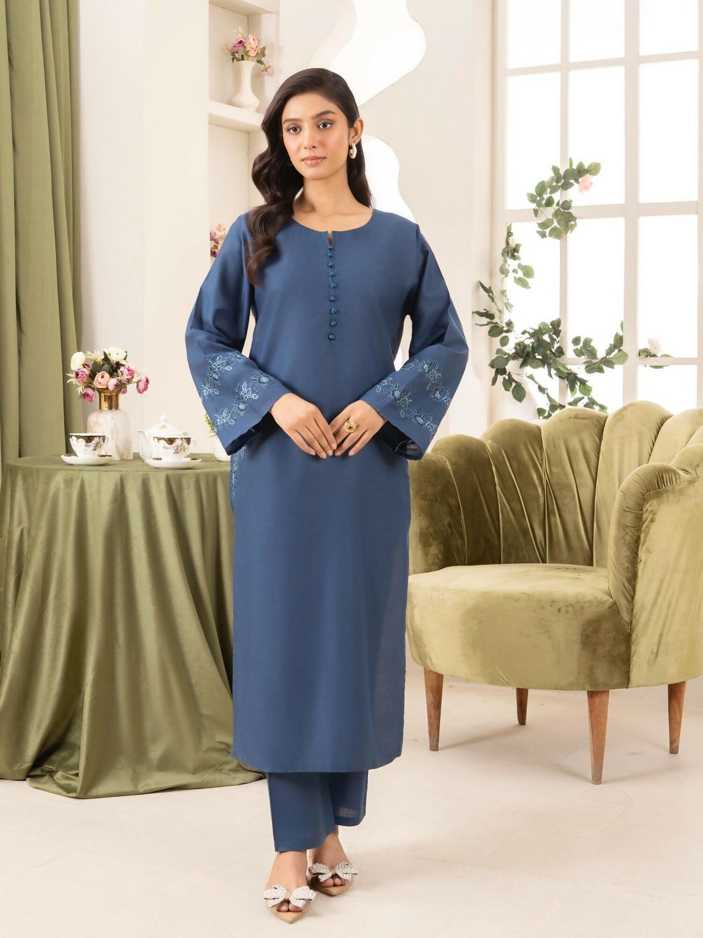 Stylish Collection Aaraish Cotton Embroidered Stitched 2-Piece Suit-Chic Pocket