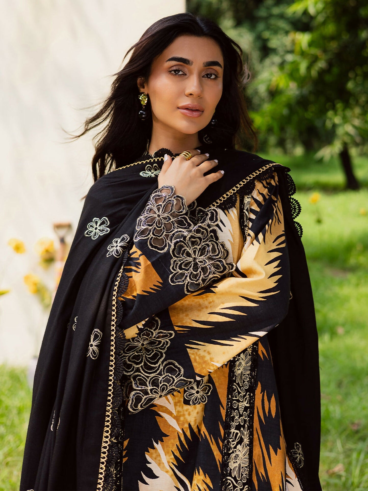 Mahnur Gardenia Khaddar Embroidered Unstitched 3-Piece Suit-GR-09
