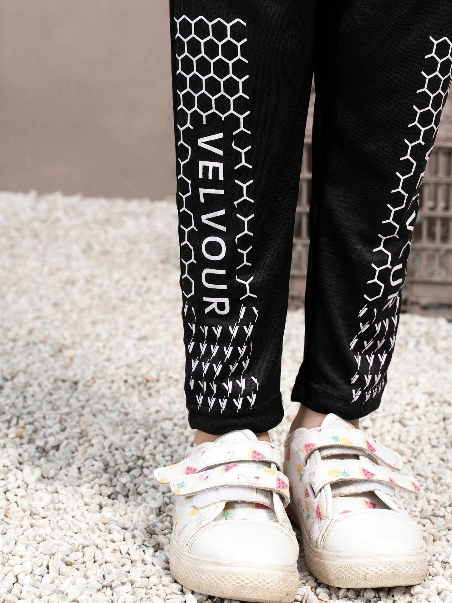 Velvour Poly Athletic Fabric Tracksuit-VBTS09-C