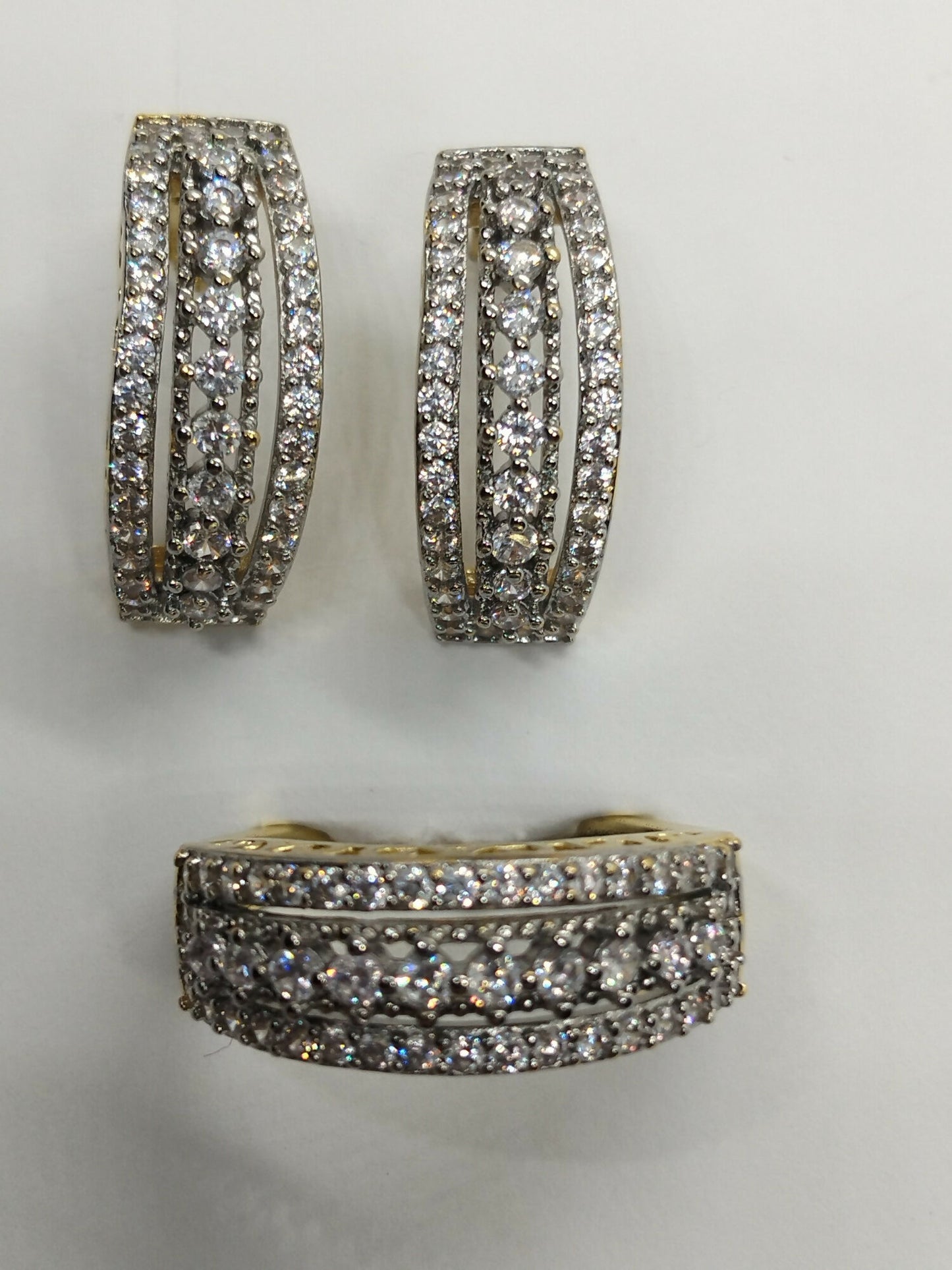 H&A Jewellery Dual Tone Stud Earrings and Ring Set