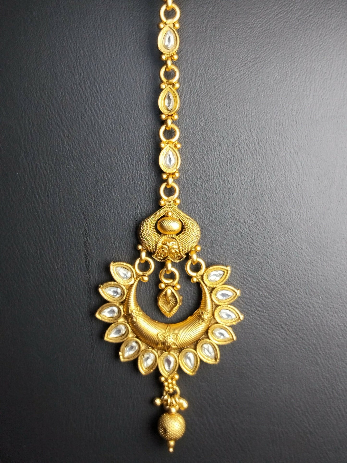 H&A Jewellery Maang Tikka