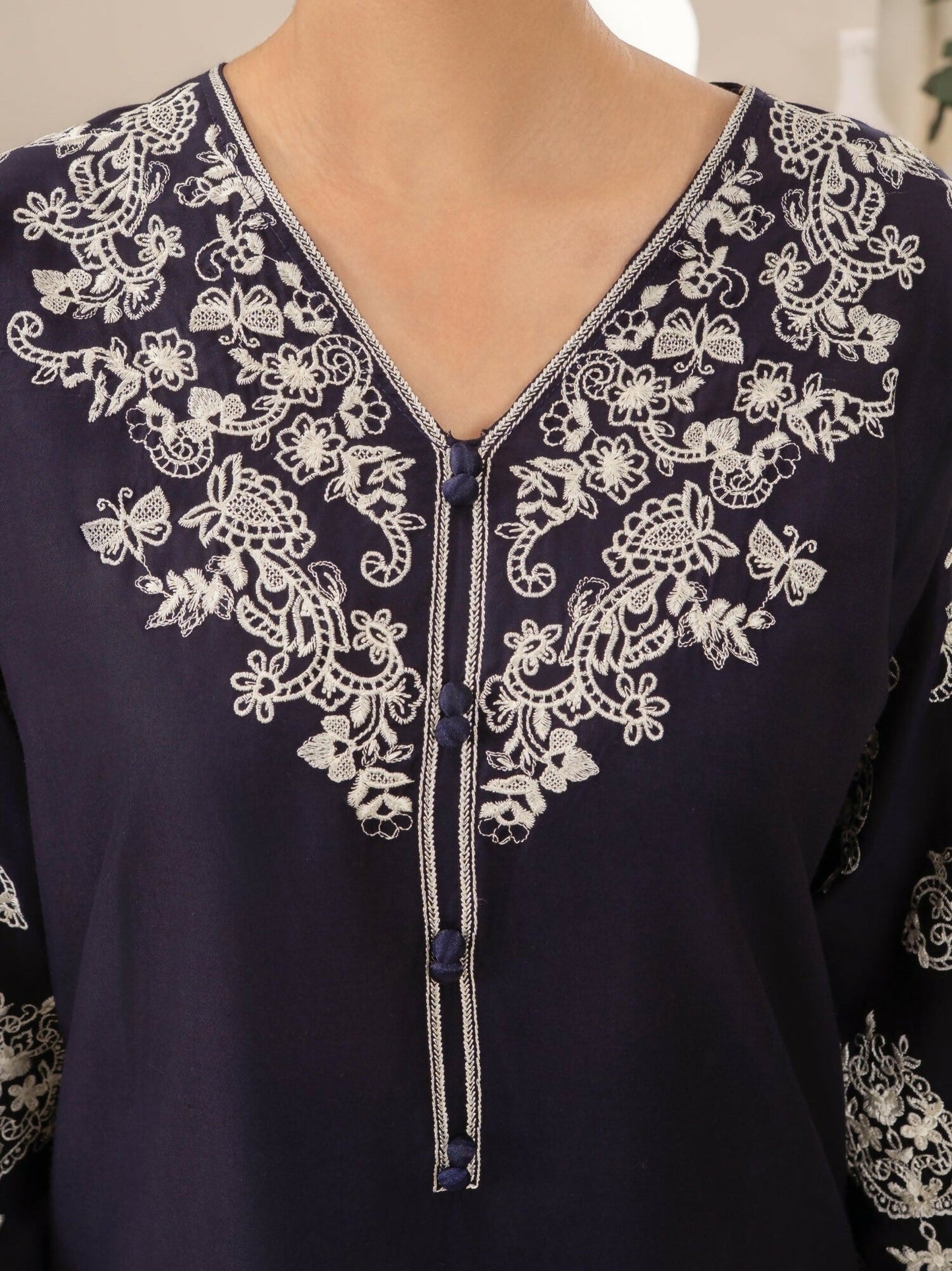Stylish Collection Aaraish Linen Embroidered Stitched 2-Piece Suit- Blue Garnet