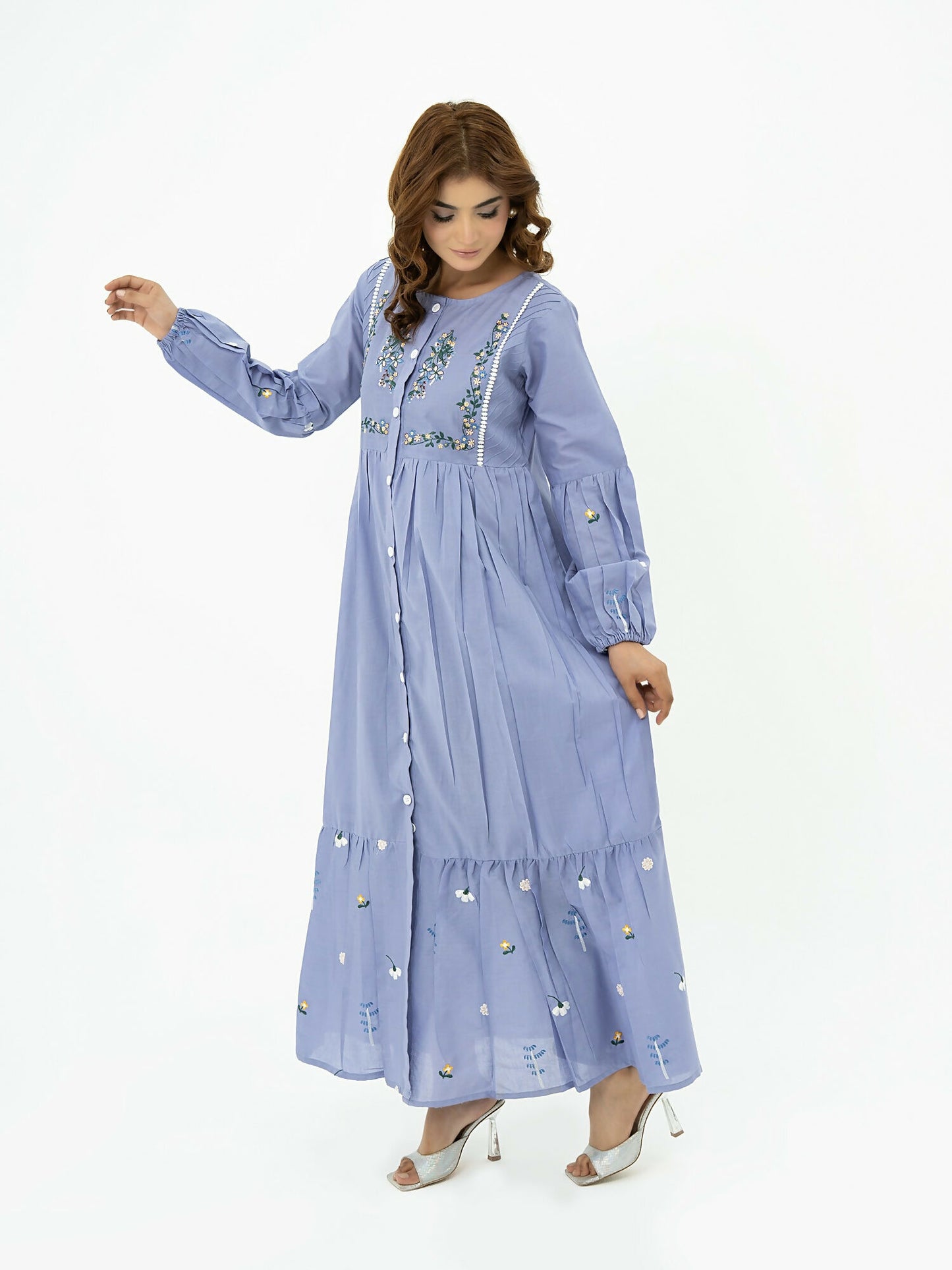 Kachy Dhaagy Cotton Embroidered Maxi