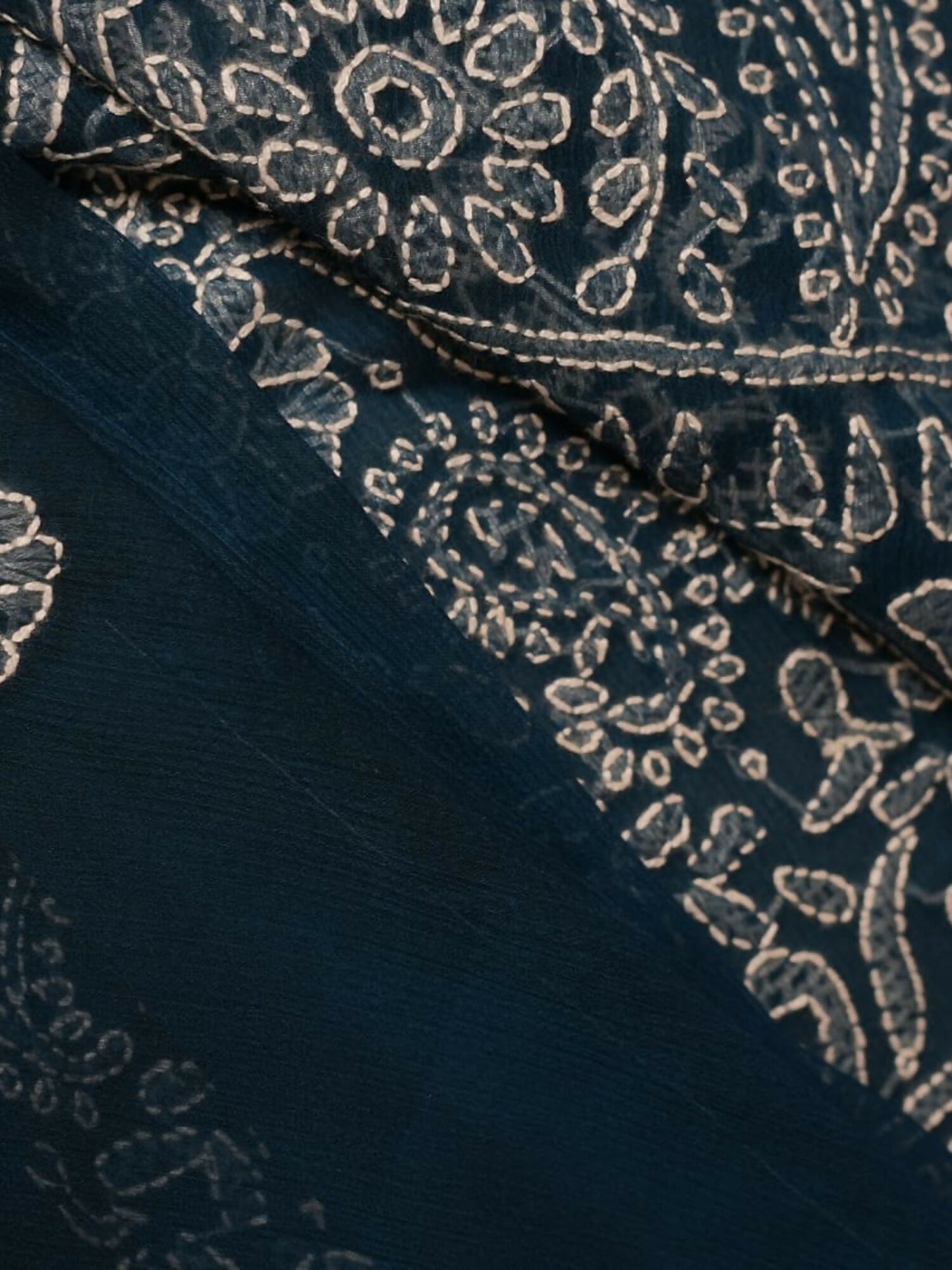 AB Hand Embroideries Chiffon Embroidered Unstitched 2-Piece Suit