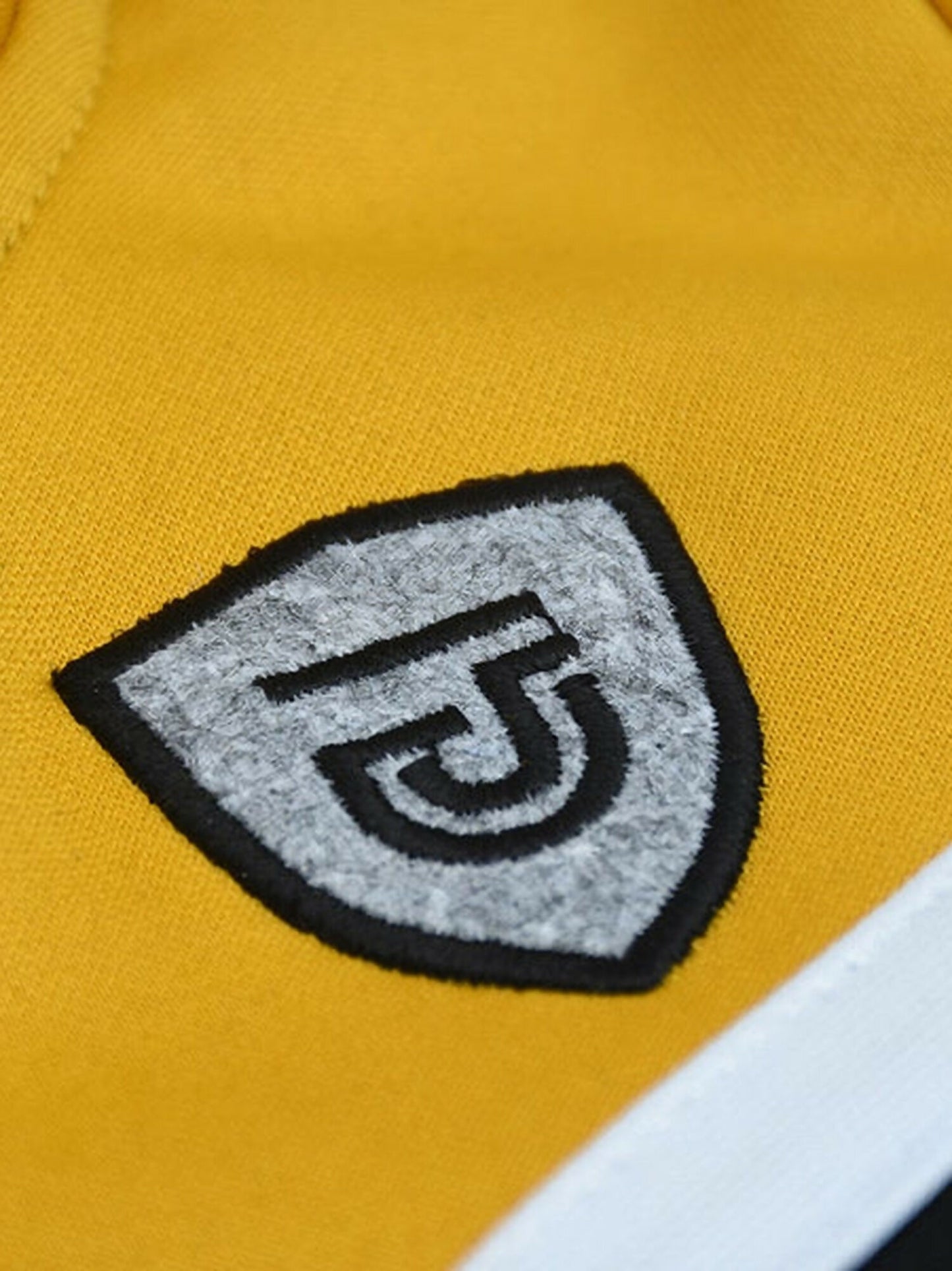 Jupiter Embroidered Logo Athleisure Track Suit-13090