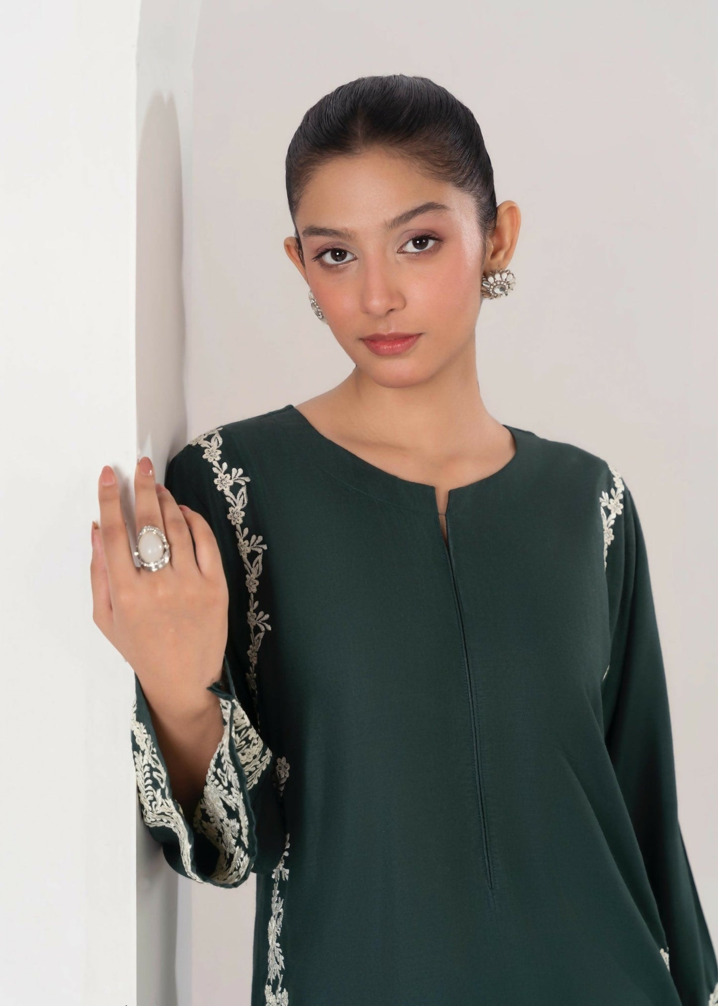 Stylish Collection Aaraish Linen Embroidered Stitched 2-Piece Suit–Margarita