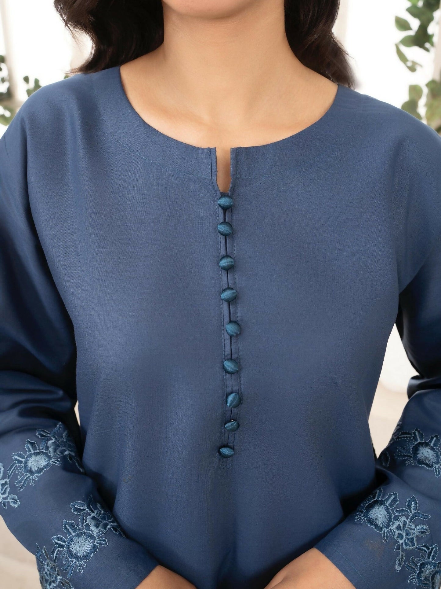 Stylish Collection Aaraish Cotton Embroidered Stitched 2-Piece Suit-Chic Pocket