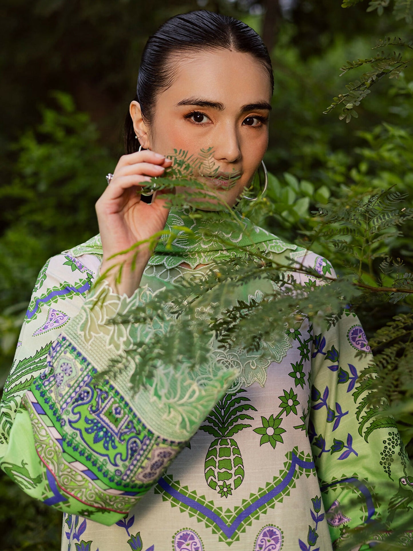 Mahnur Gardenia Khaddar Embroidered Stitched 3-Piece Suit-GR-07