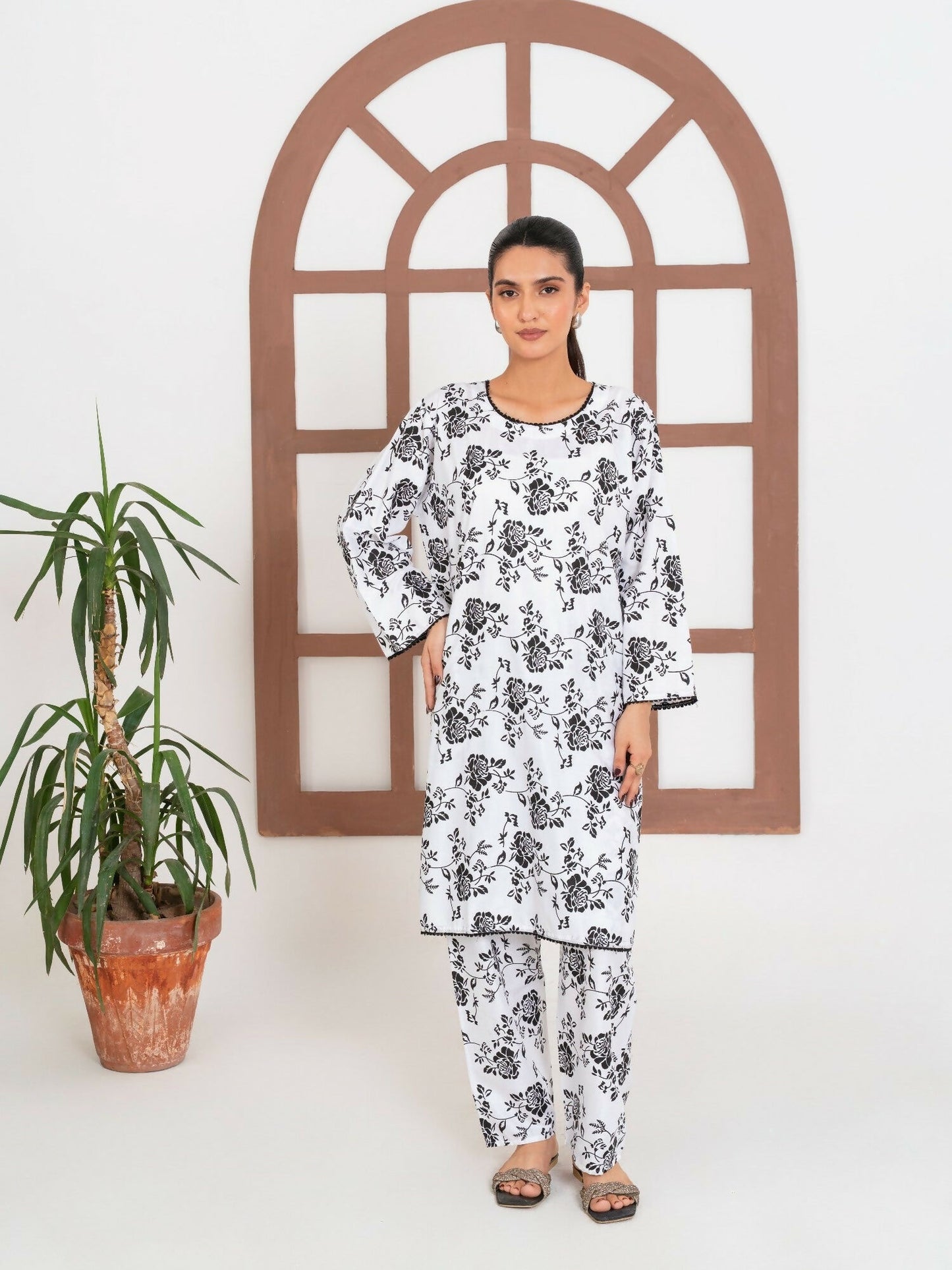 Stylish Collection Enchant Pret Linen Co-Ord Set-Rose White