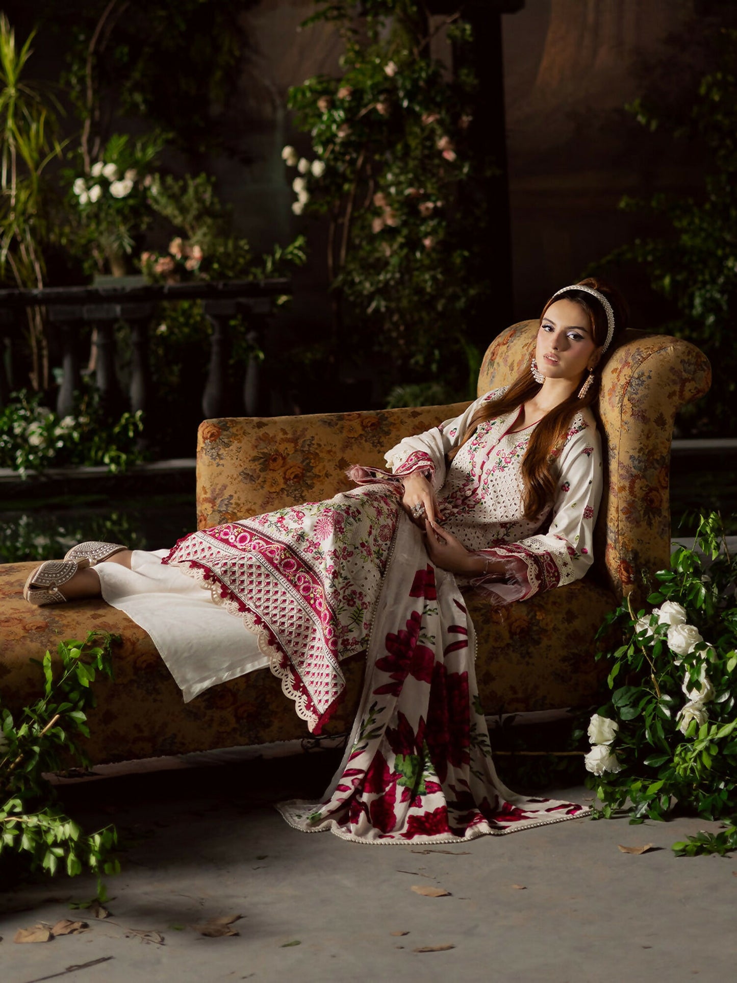 Mahnur Amelia Kotrai Embroidered Stitched 3-Piece Suit-CK-002