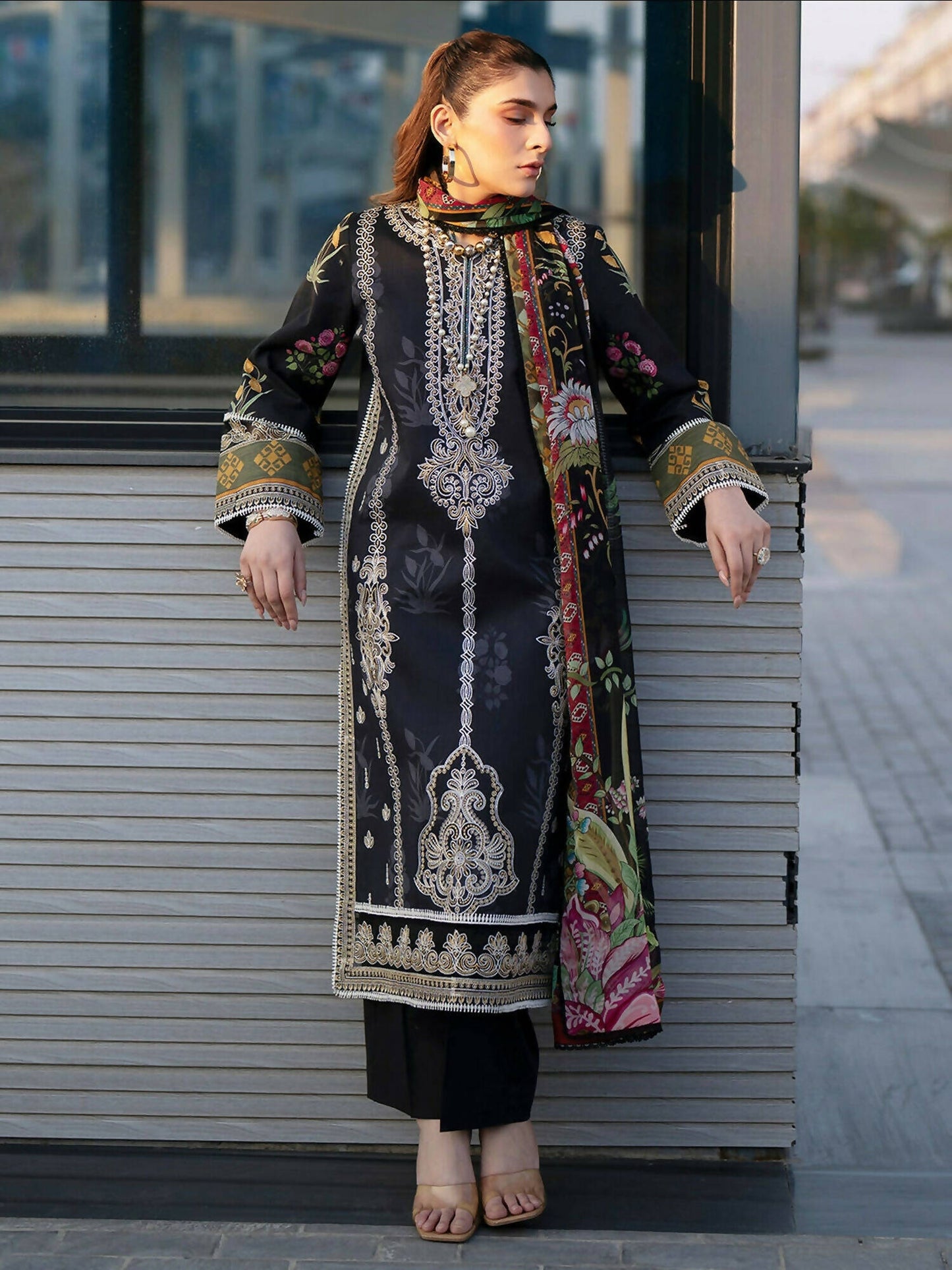 Mahnur Broadway Luxury Lawn'26 Embroidered Stitched 3-Piece Suit-BW-014