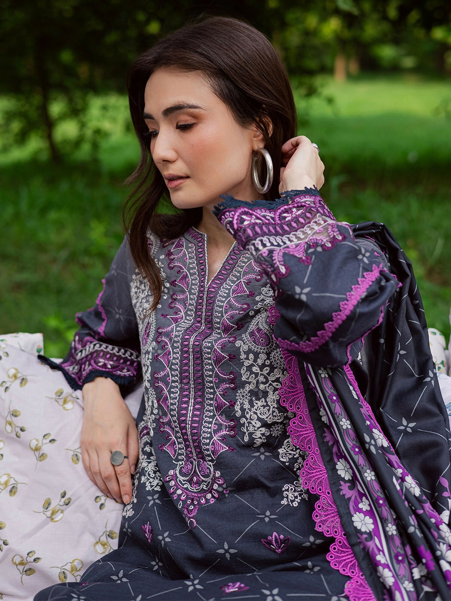 Mahnur Gardenia Khaddar Embroidered Unstitched 3-Piece Suit-GR-02