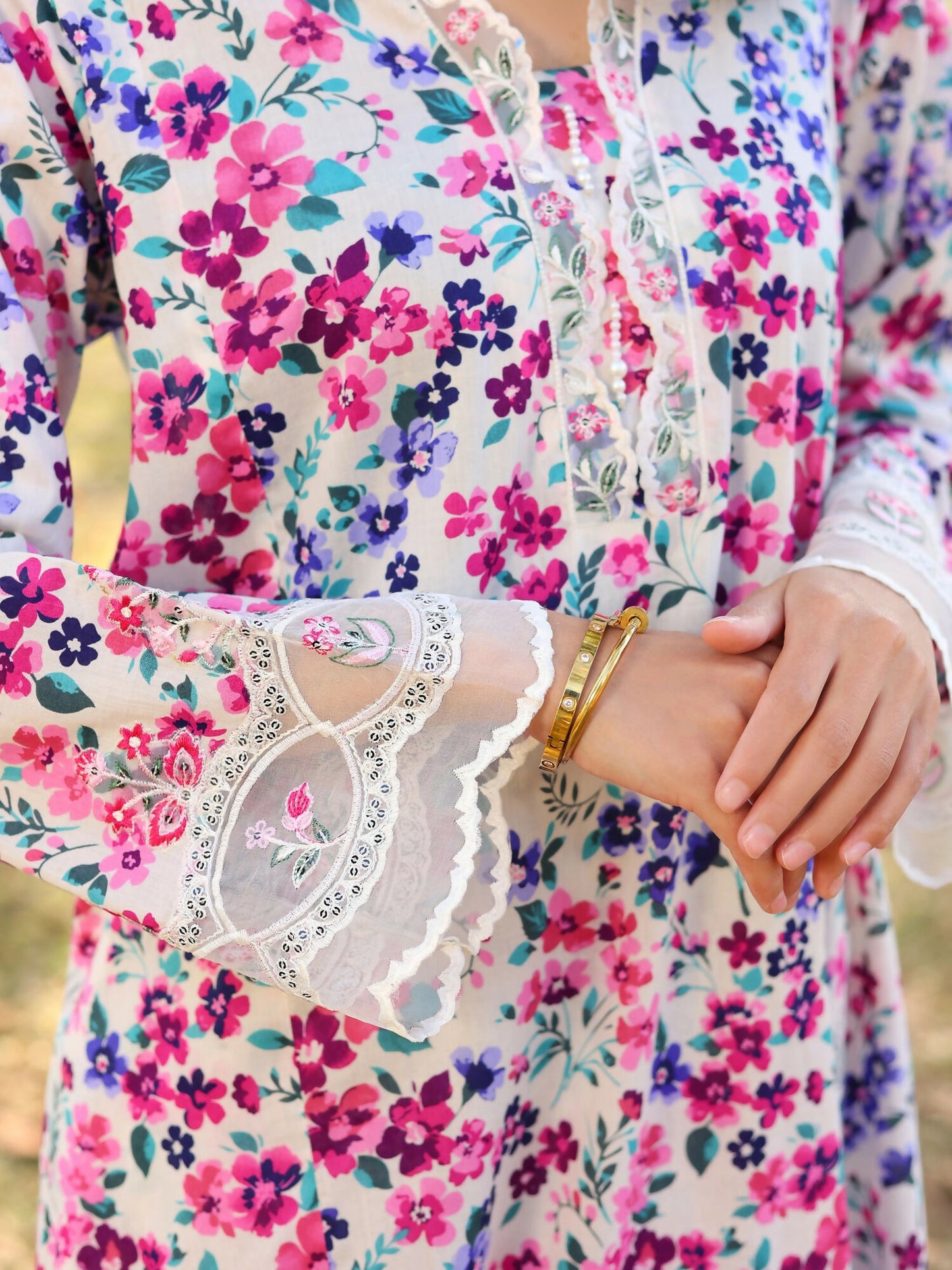 MAK Fashion Lawn Embroidered Stitched 2-Piece Suit-Blossom