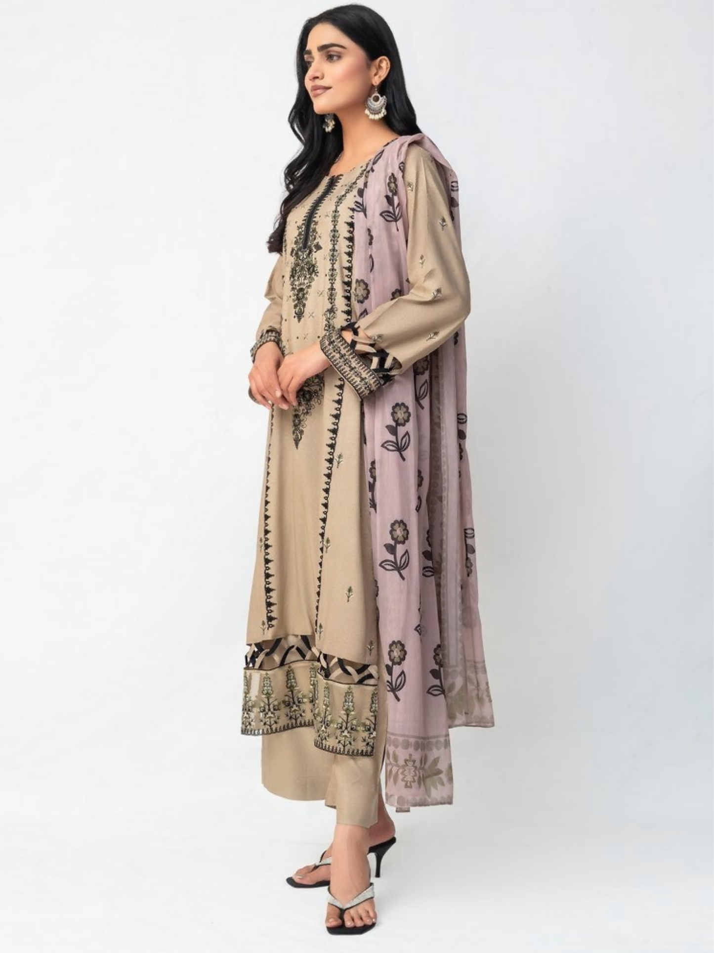 Imran Aftab Maya Winter Karandi Embroidered Unstitched 3-Piece Suit-IAKC-UF-30
