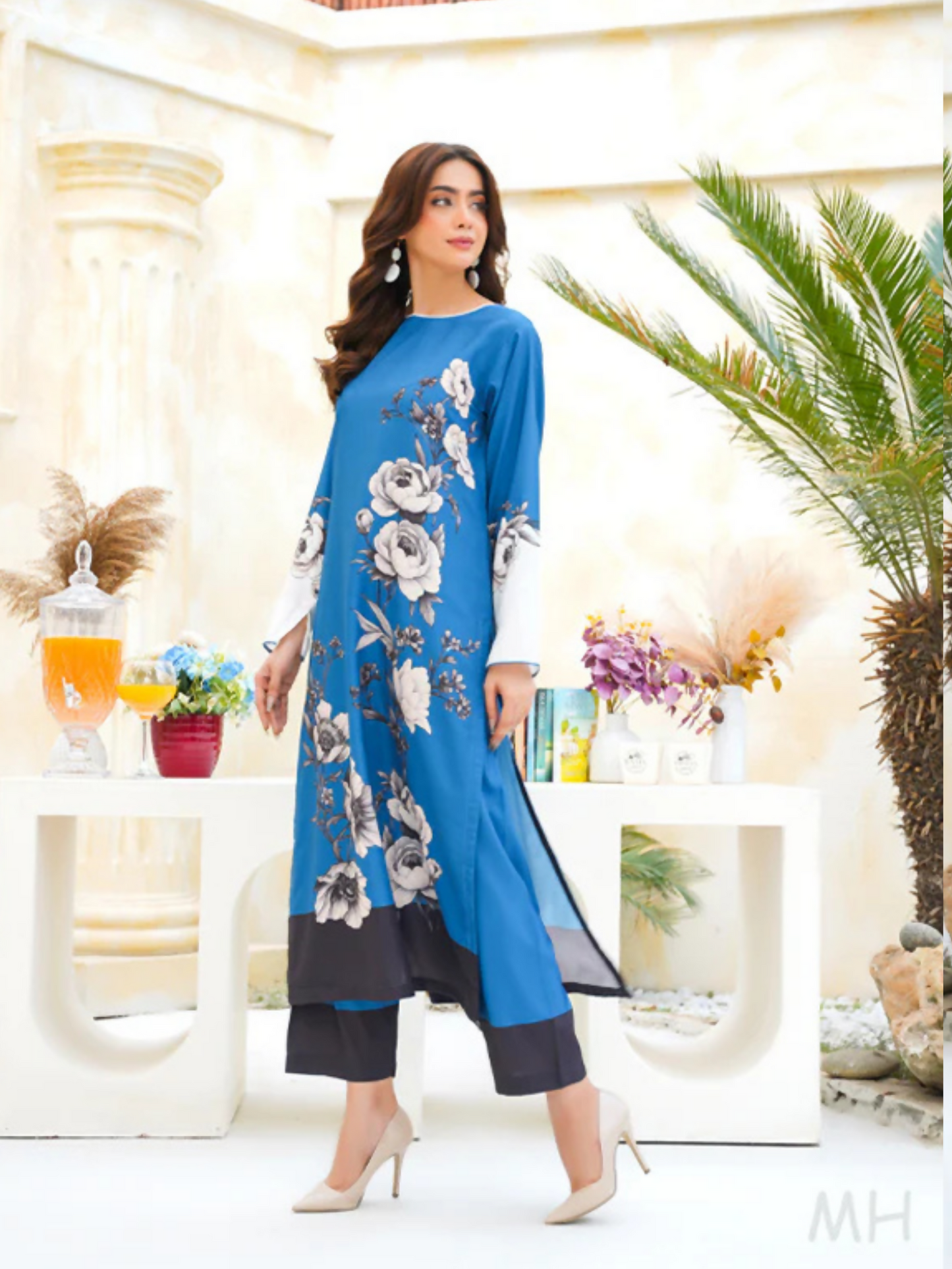 MH Cloth House Poly Lawn Printed Stitched 2-Piece Suit-Neelofar