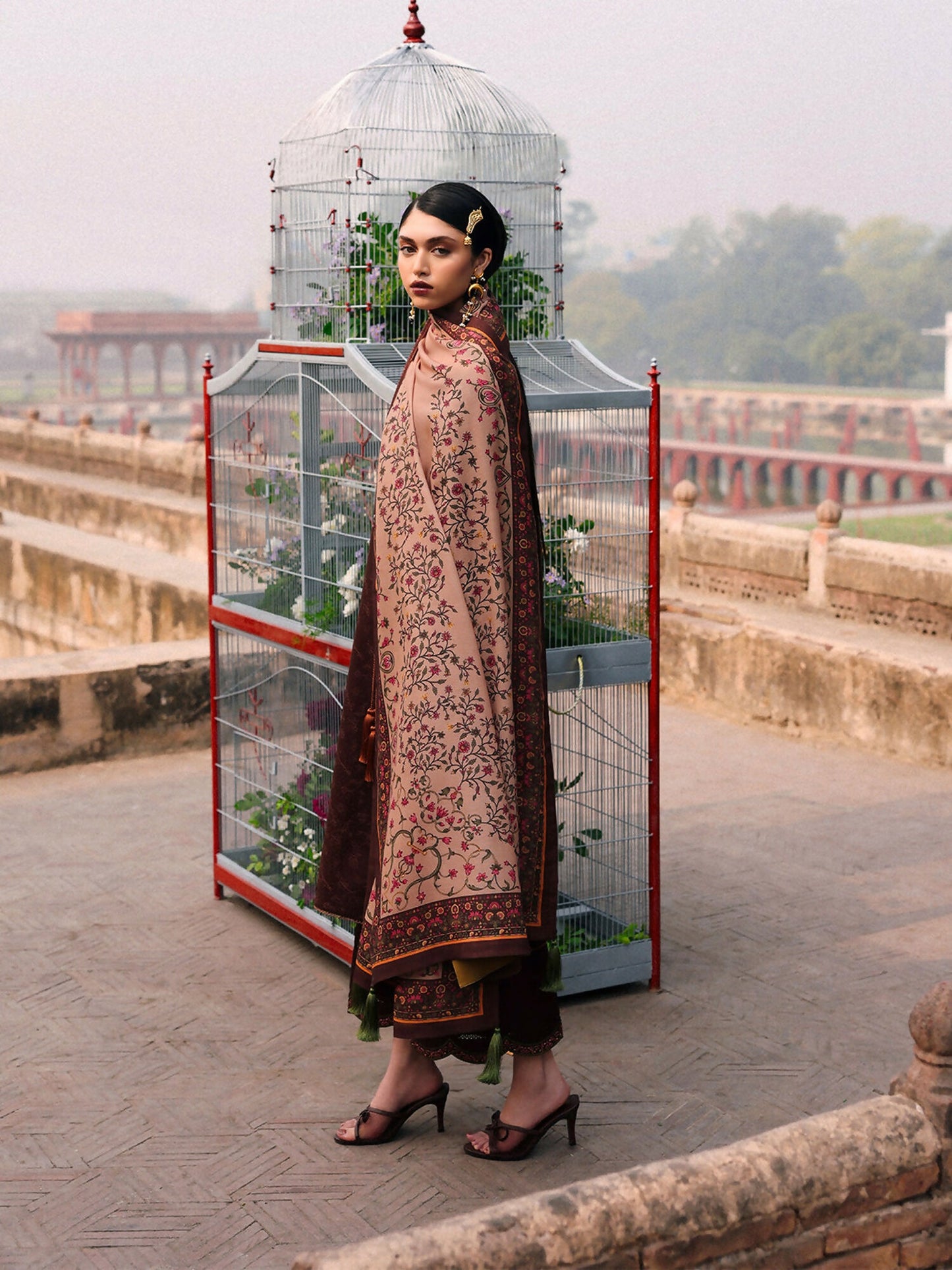 Jugnu By Hussain Rehar Khaddar'25 Embroidered Unstitched 3-Piece Suit-Sena