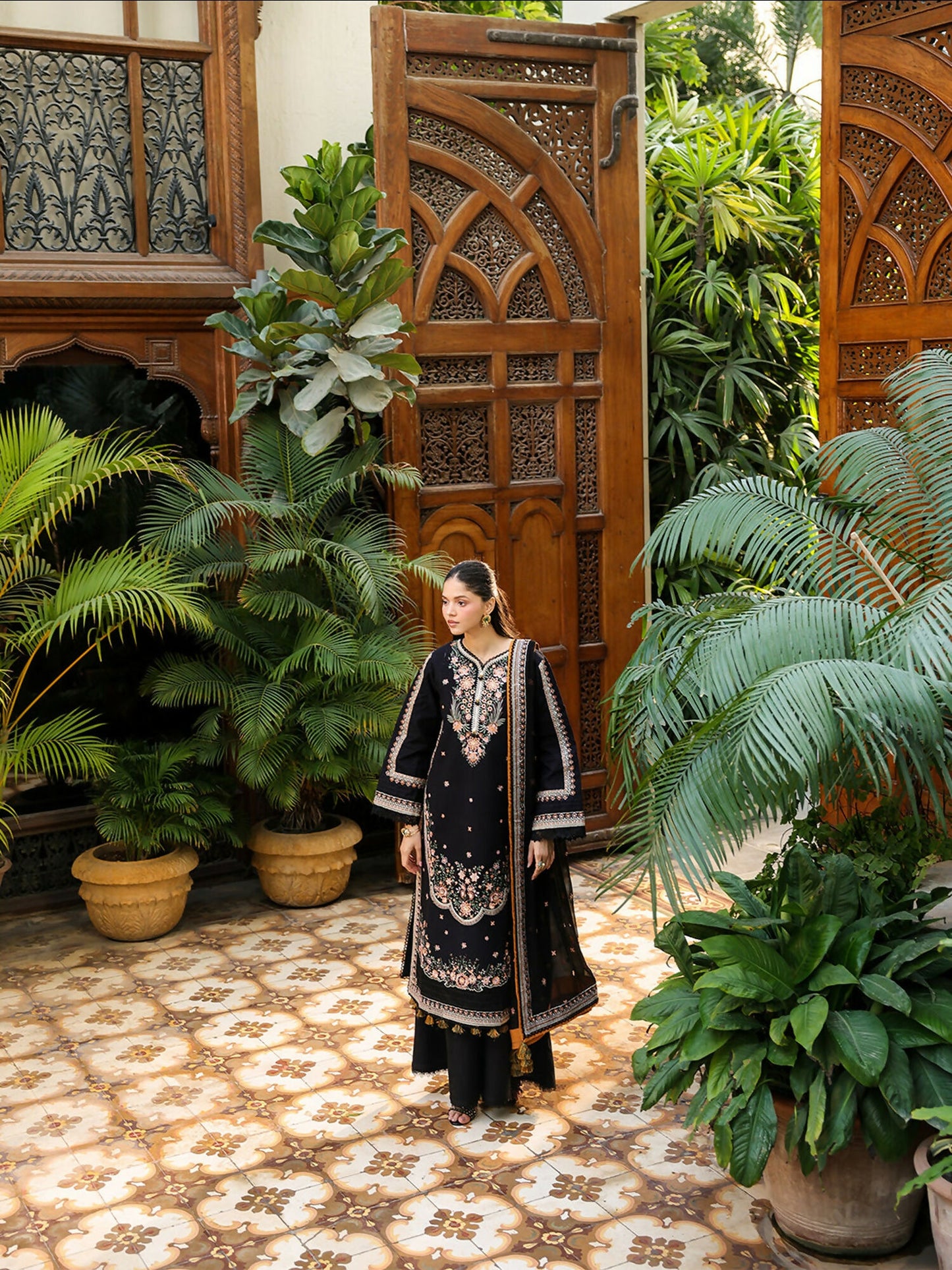 Mahnur Shanaya Vol 2 Lawn Embroidered Unstitched 3-Piece Suit-SH-06