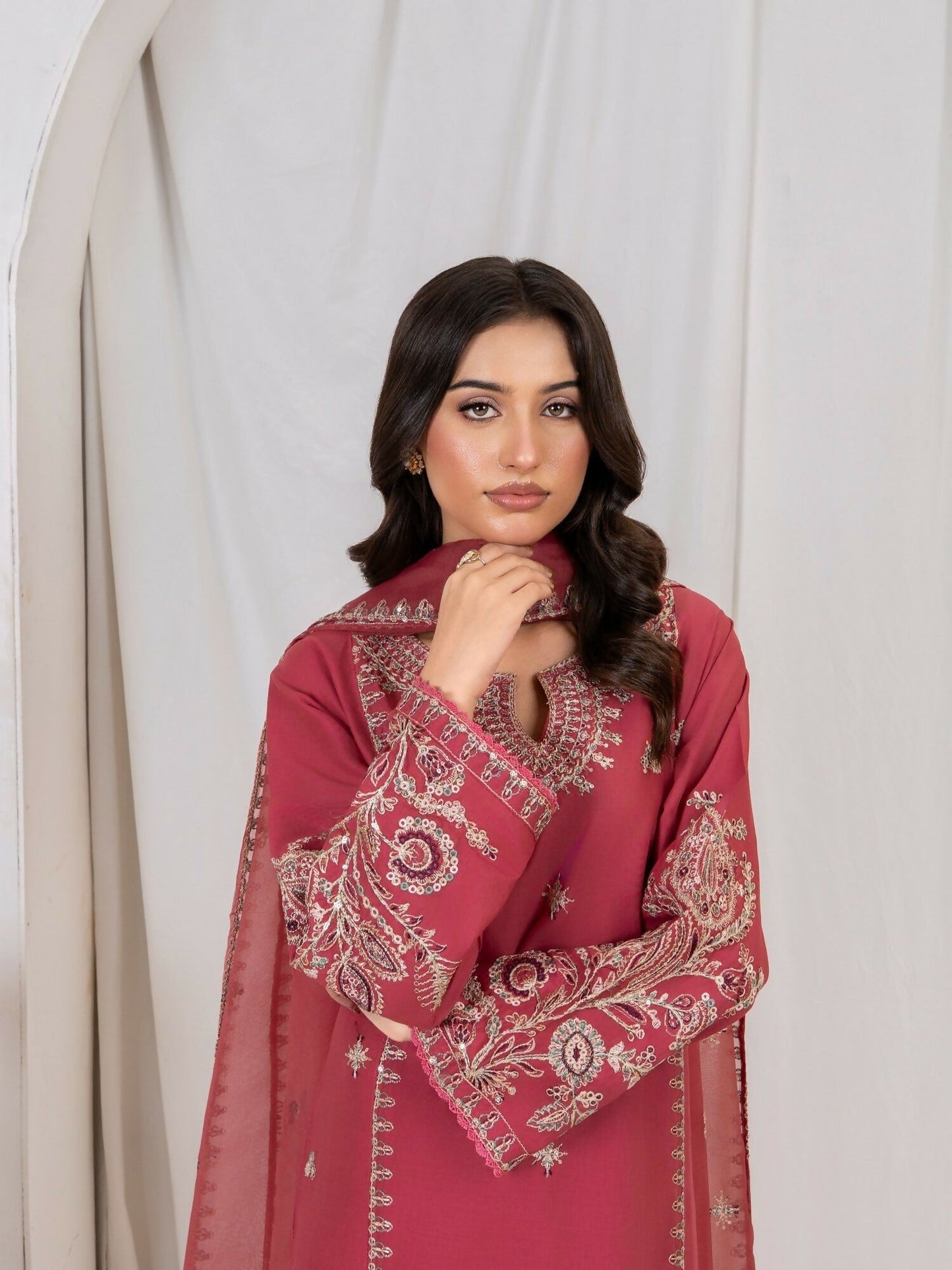 Stylish Collection Saya Pret Linen Chambray Embroidered 3-Piece Suit-Pink Opal