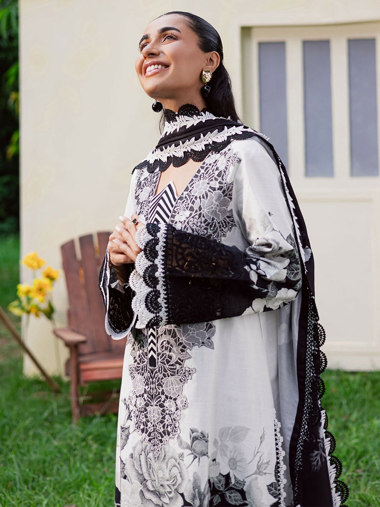Mahnur Gardenia Khaddar Embroidered Unstitched 3-Piece Suit-GR-05