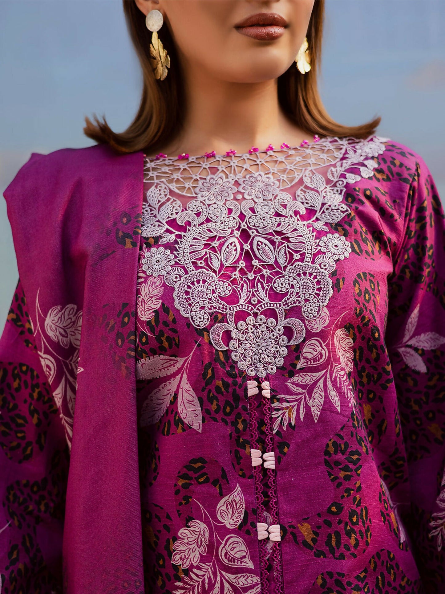 Parishay Rang e Sarma Khaddar Embroidered Unstitched 3-Piece Suit-SAR-09