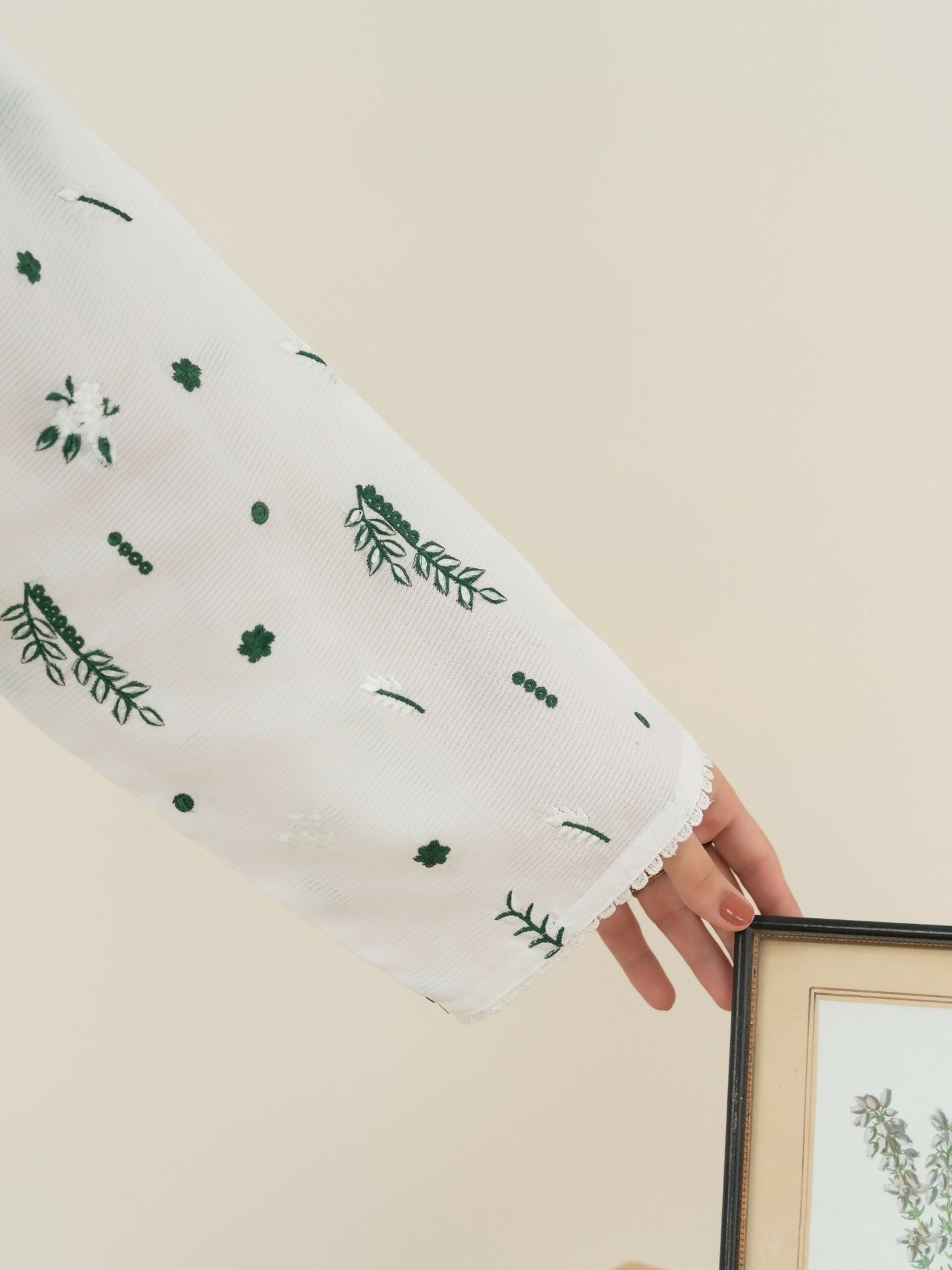 Stylish Collection Saya Pret Cotton Embroidered 3-Piece Suit-Daina