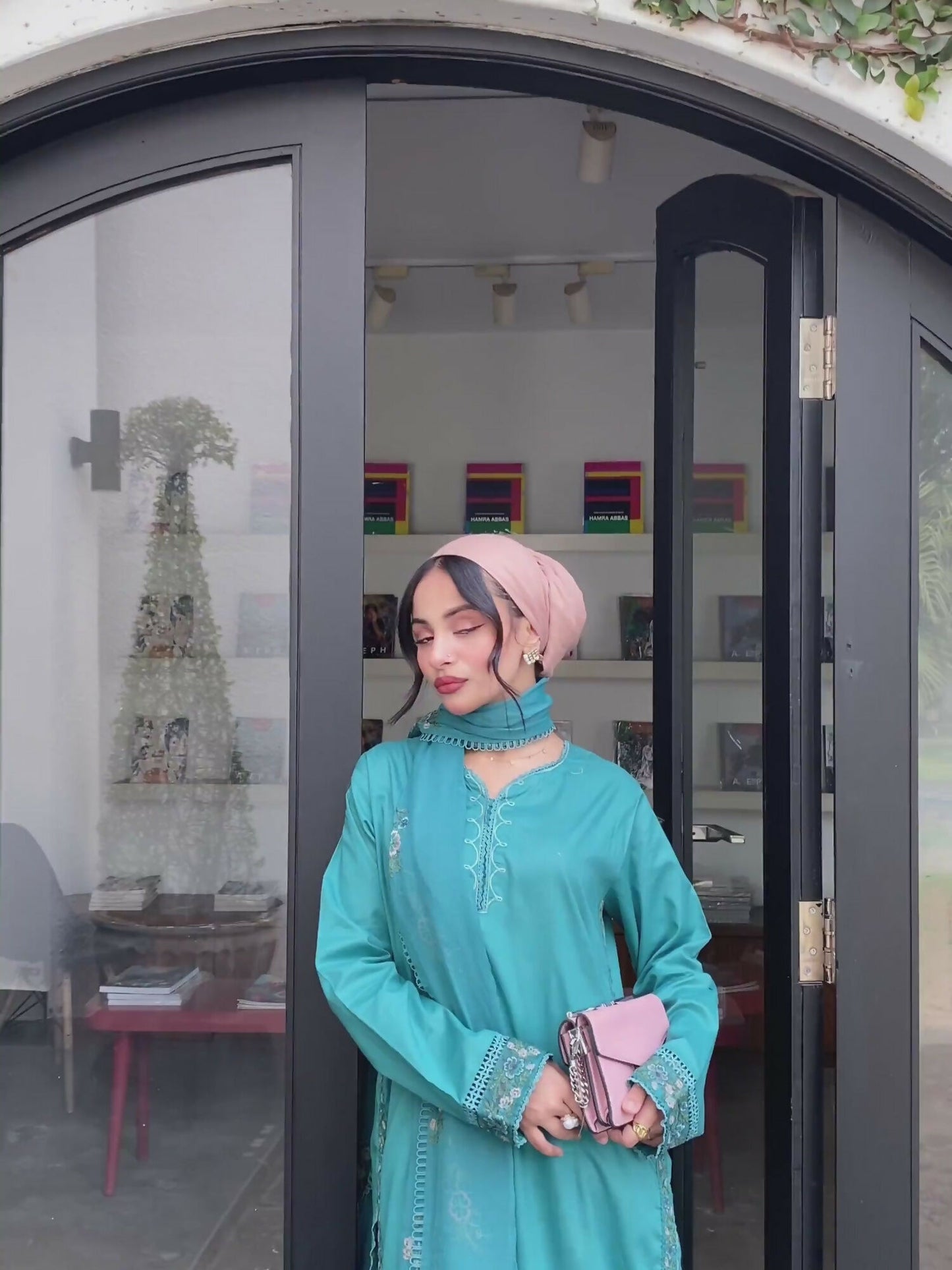 Mannat Clothing Lawn Embroidered Stitched Suit-Zenia