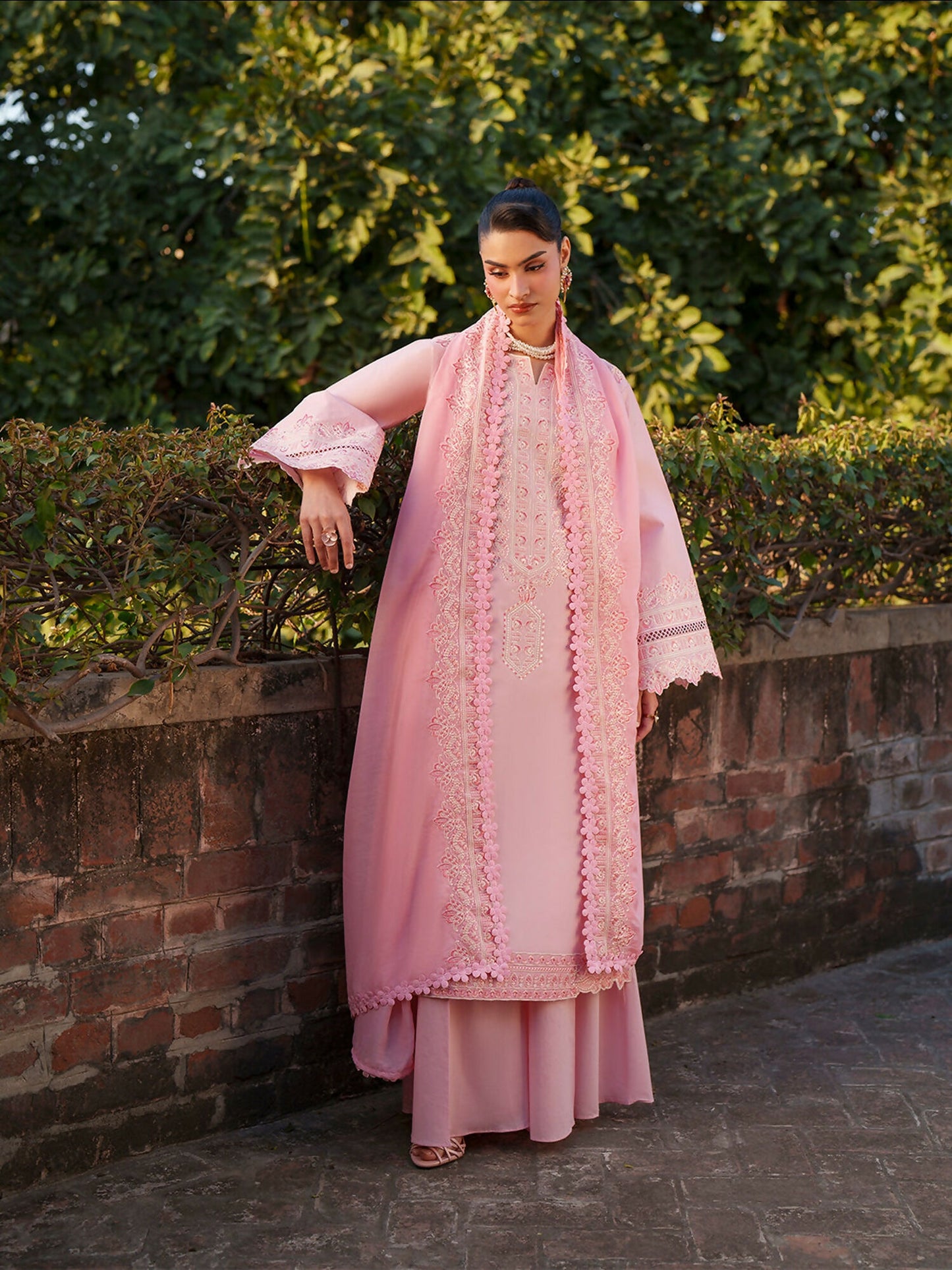 Mahnur Fiona Lawn'26 Embroidered Unstitched 3-Piece Suit-F-13