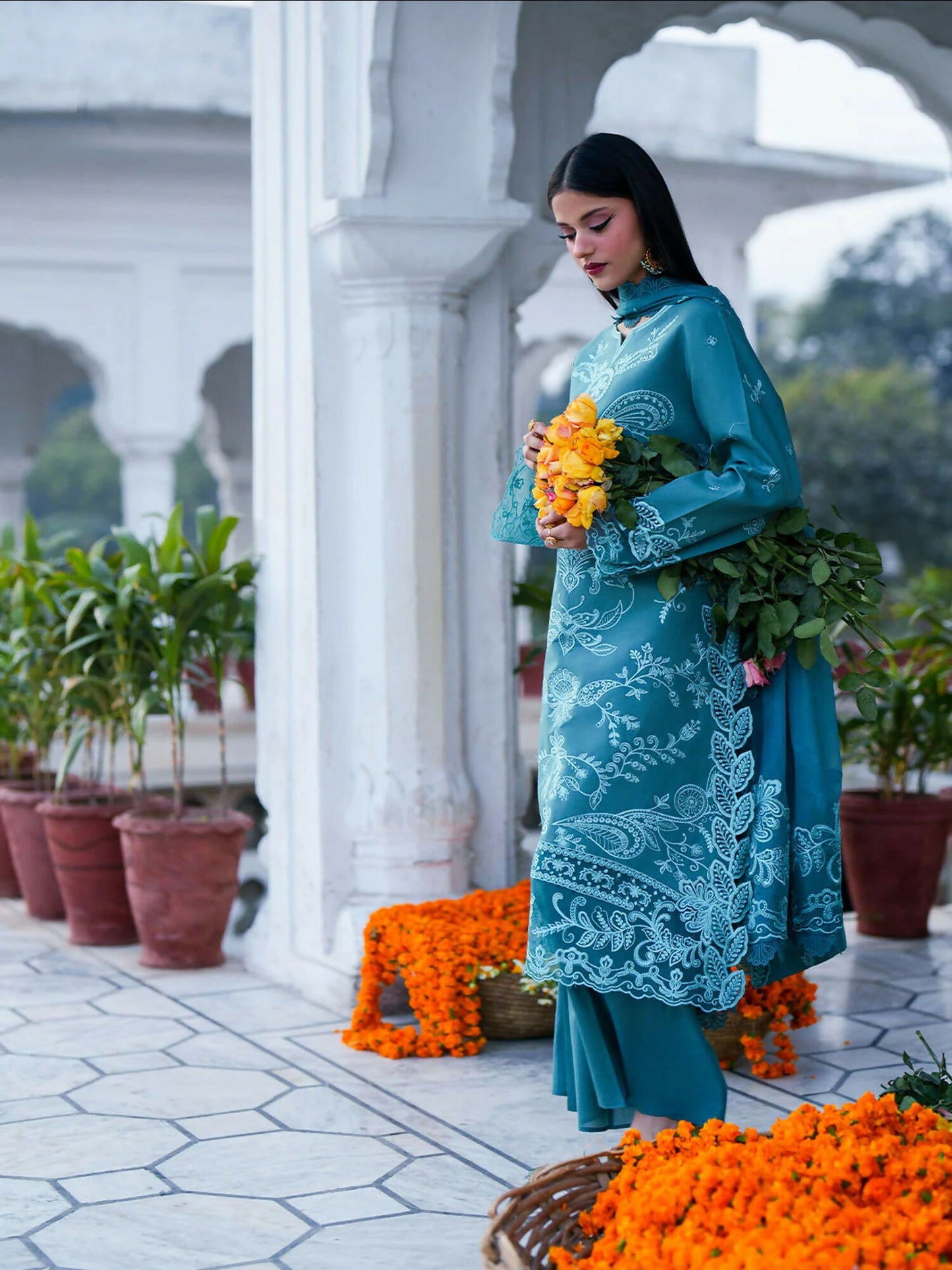Mahnur Gul Luxury Lawn'26 Embroidered Unstitched 3-Piece Suit-G-009