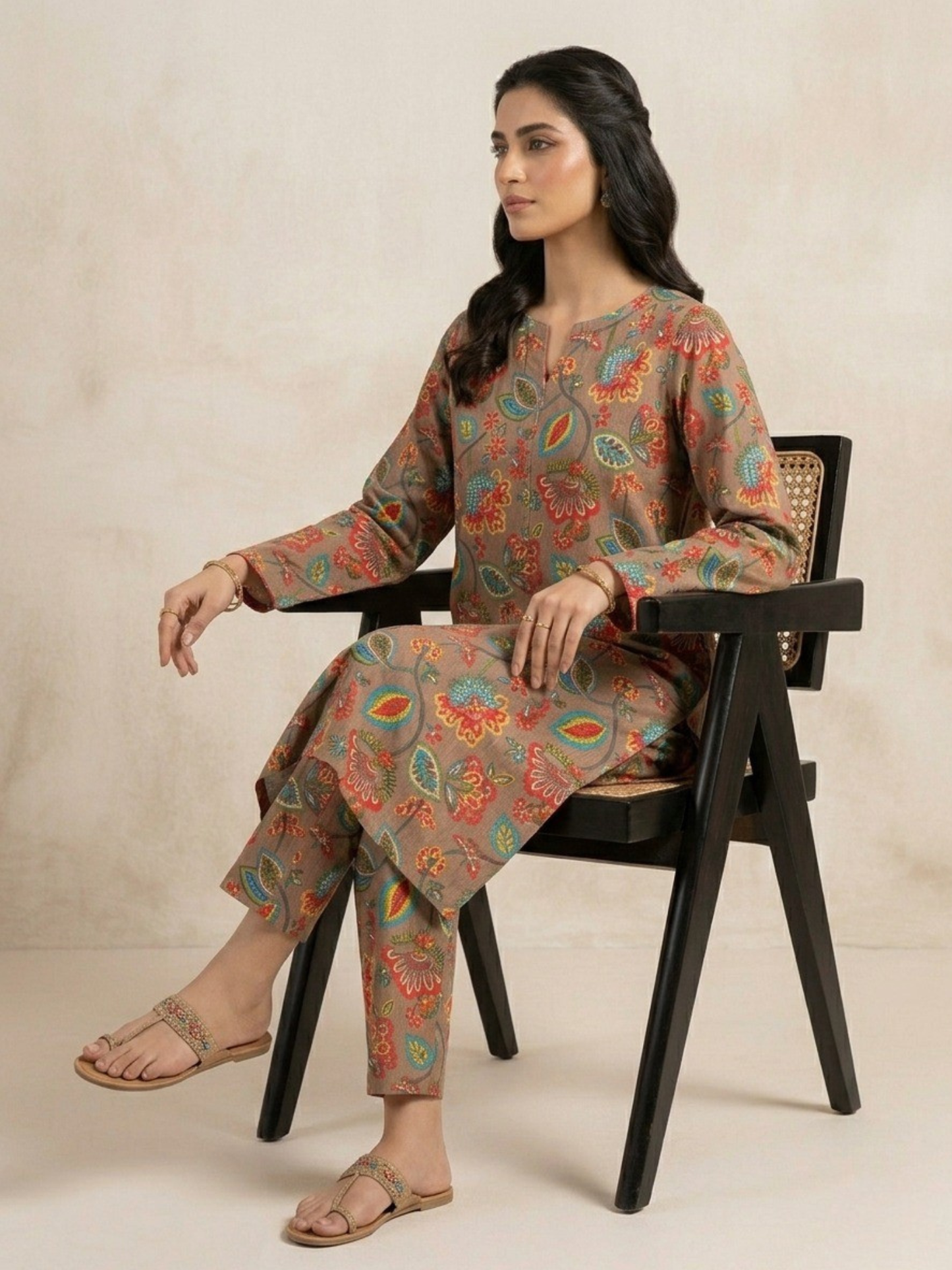 Multi Bin Shaukat Lawn Printed Unstitched 2-Piece Suit