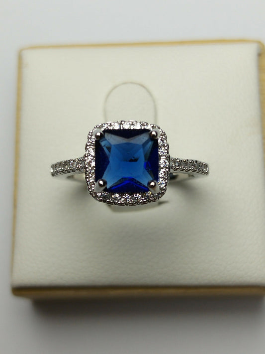 H&A Jewellery Silver Rhodium Plated Ring