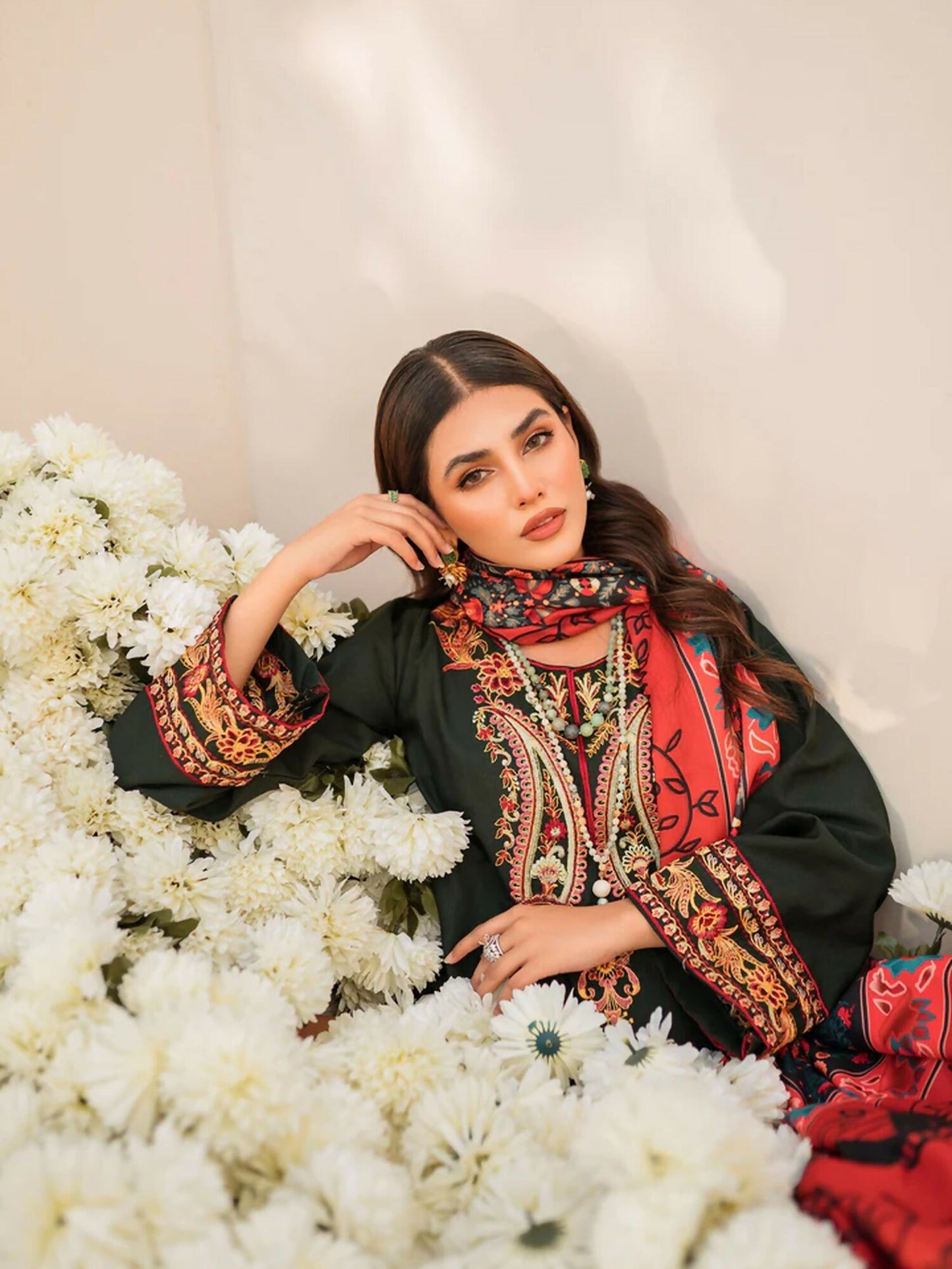 Panache Apparel Winter Basics Khaddar Embroidered Stitched 2-Piece Suit-Stardust